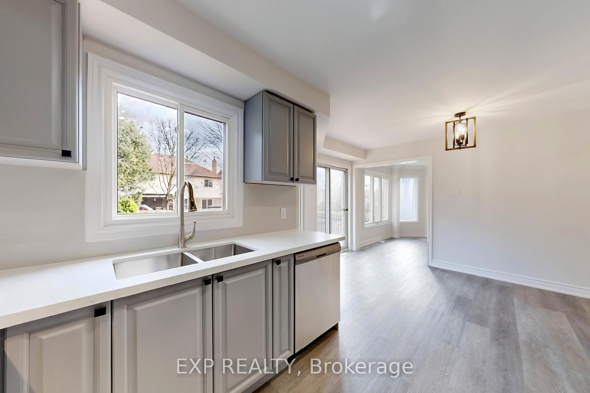 Photo 8 of 1117 Windgrove Square, Pickering, Liverpool — HOMEH