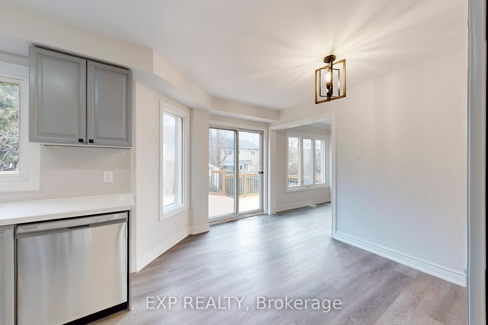 Photo 11 of 1117 Windgrove Square, Pickering, Liverpool — HOMEH