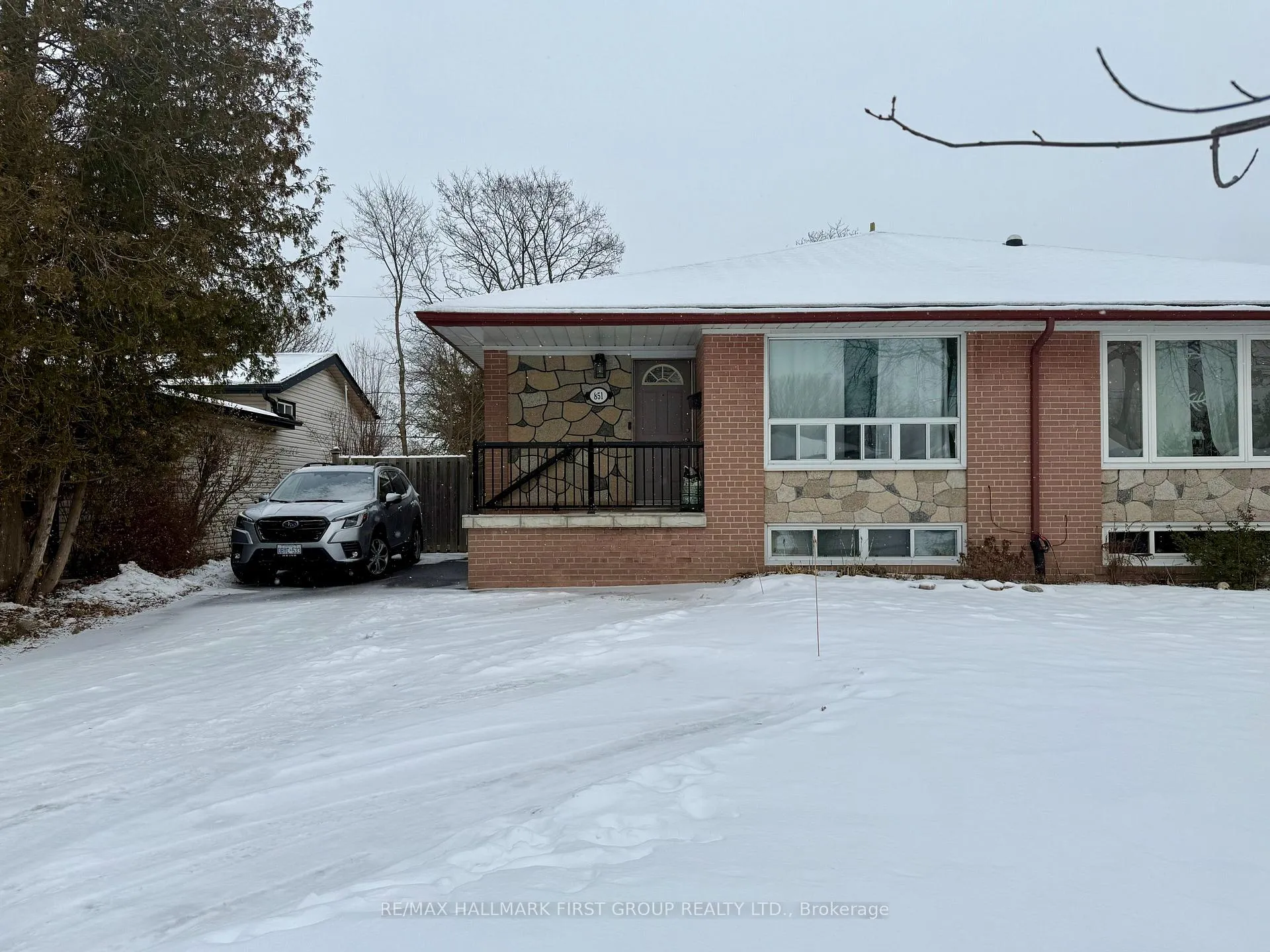 Photo 1 of 851 Bem Avenue, Pickering, Bay Ridges — HOMEH