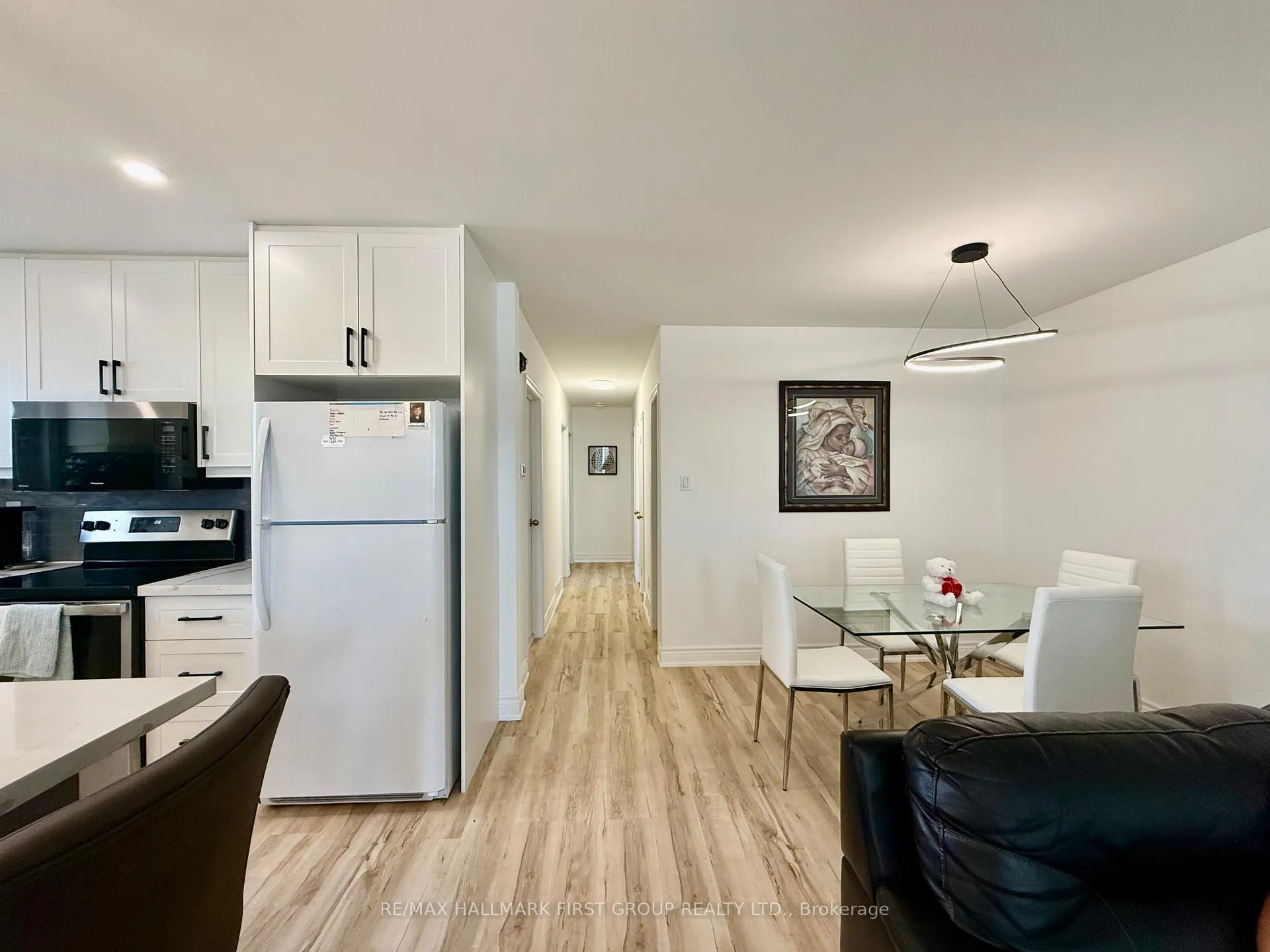 Photo 13 of 851 Bem Avenue, Pickering, Bay Ridges — HOMEH
