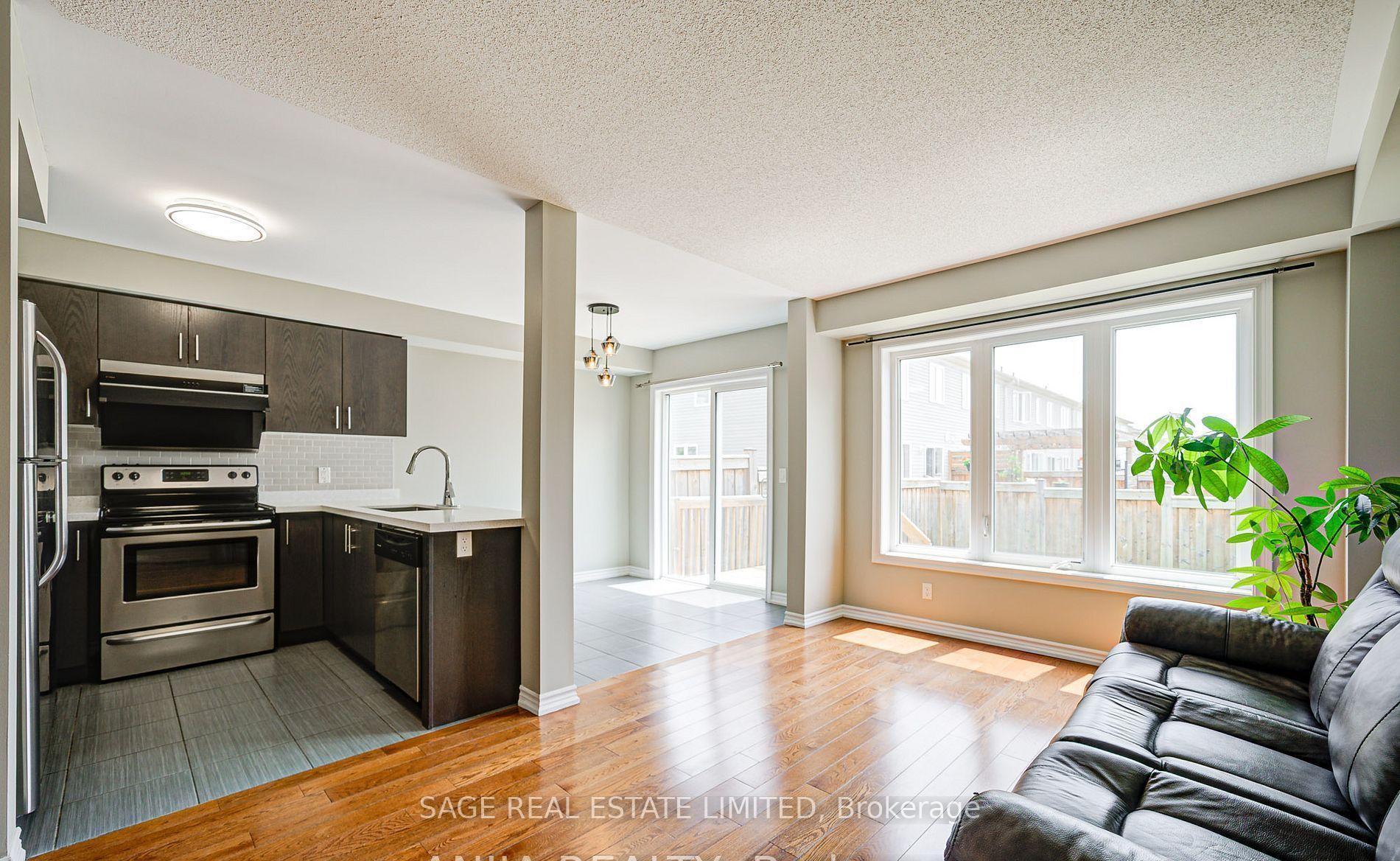 Photo 13 of 101 Nearco Gate, Oshawa, Windfields — HOMEH