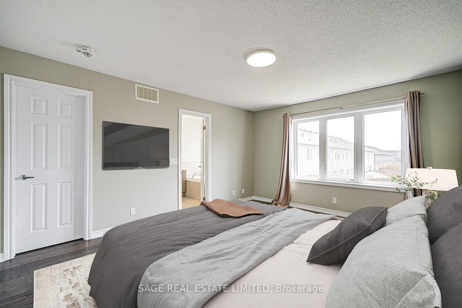 Photo 24 of 101 Nearco Gate, Oshawa, Windfields — HOMEH