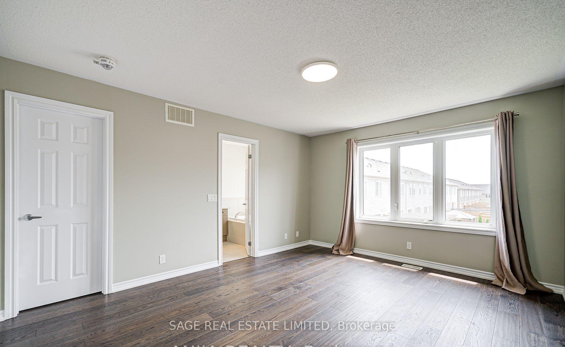 Photo 25 of 101 Nearco Gate, Oshawa, Windfields — HOMEH