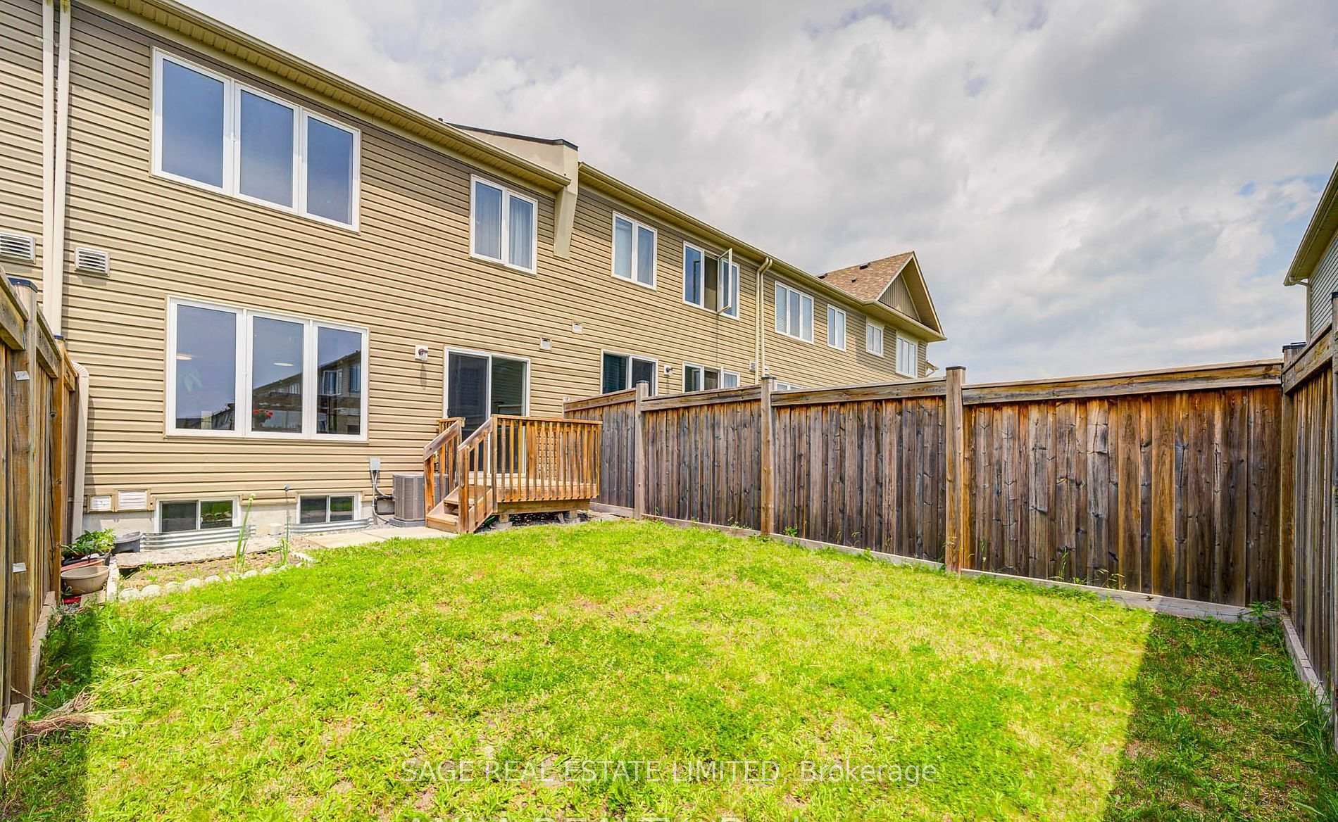 Photo 33 of 101 Nearco Gate, Oshawa, Windfields — HOMEH