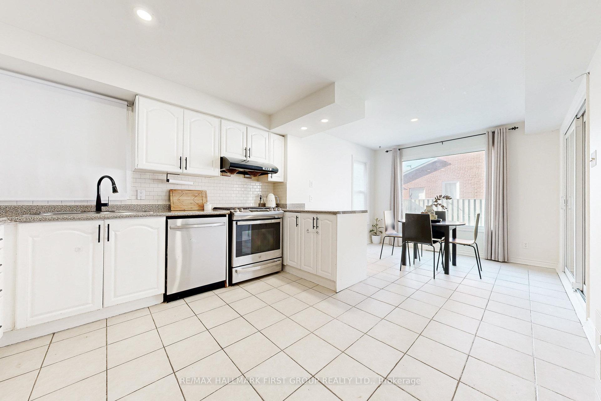 Photo 15 of 1522 Amberlea Road, Pickering, Amberlea — HOMEH
