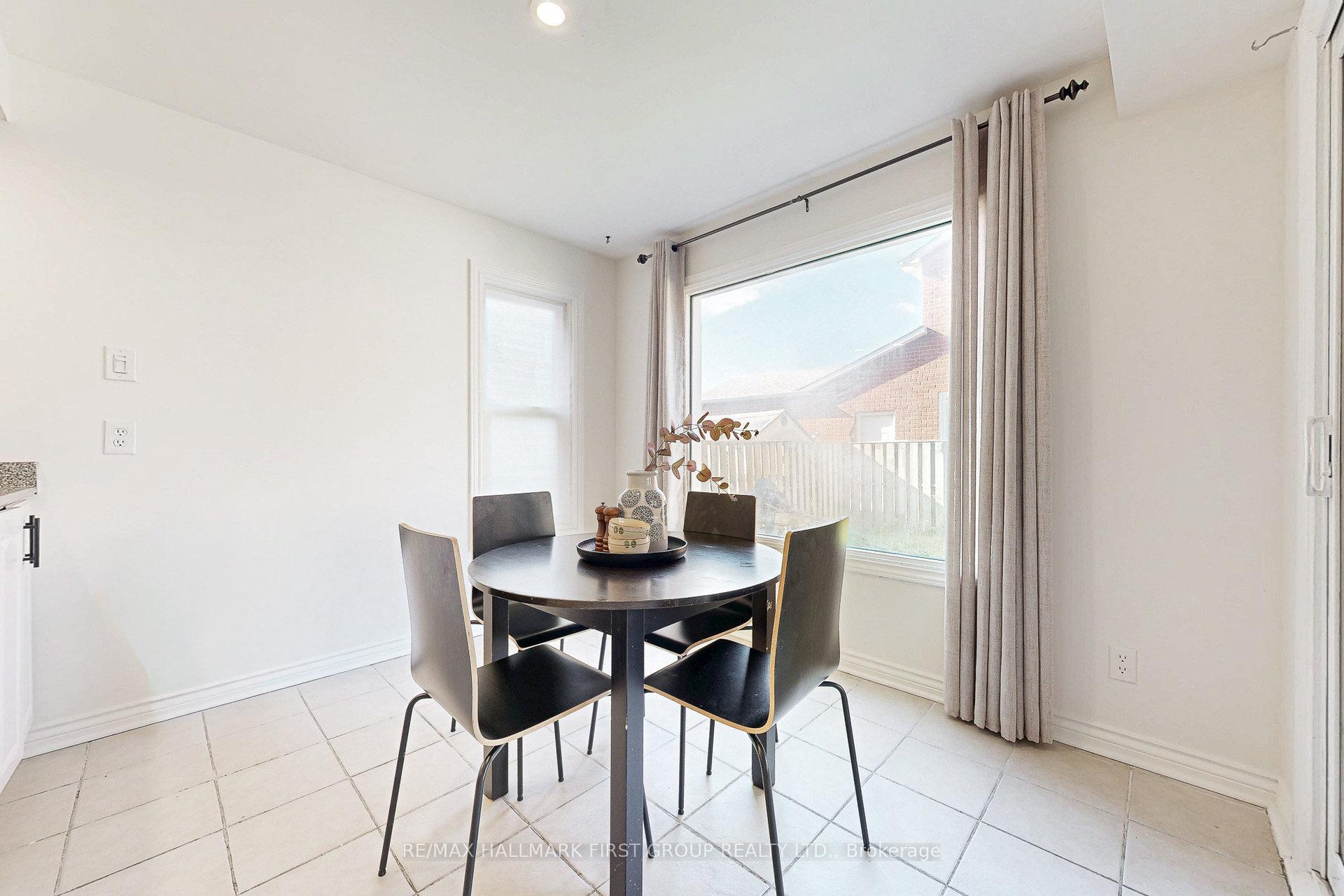 Photo 19 of 1522 Amberlea Road, Pickering, Amberlea — HOMEH