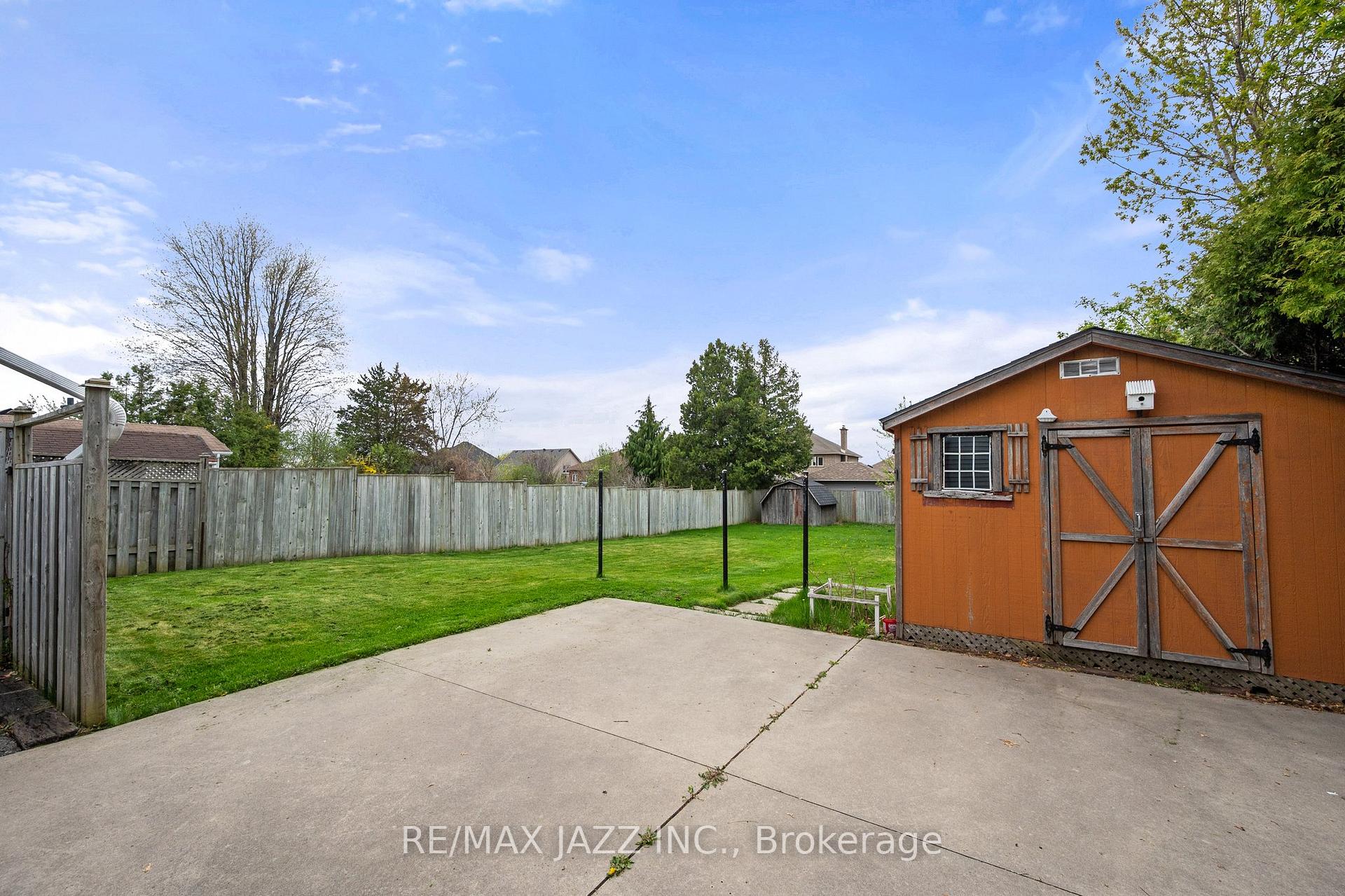 Photo 3 of 170 Stevenson Road N, Oshawa, McLaughlin — HOMEH