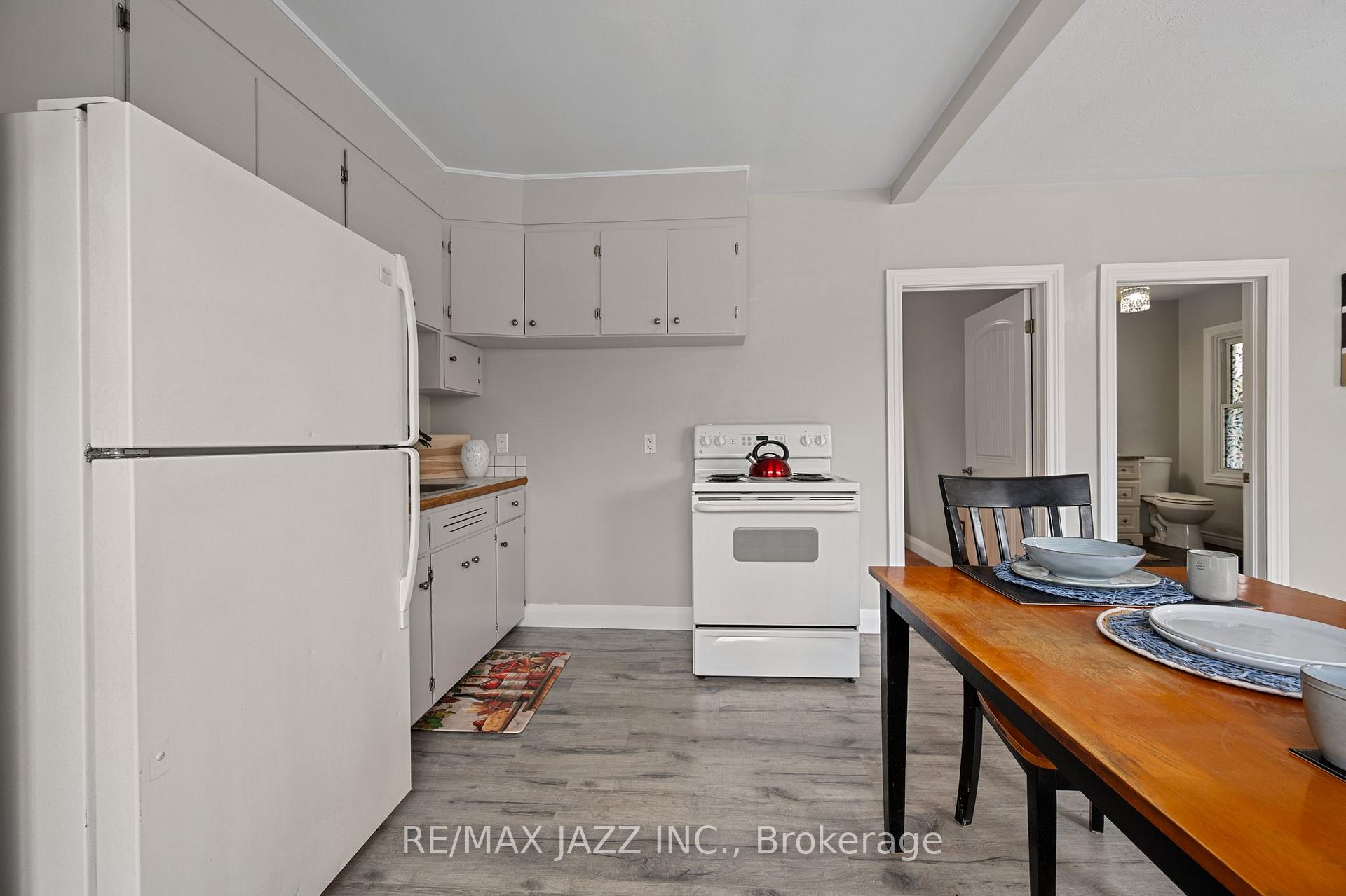Photo 12 of 170 Stevenson Road N, Oshawa, McLaughlin — HOMEH