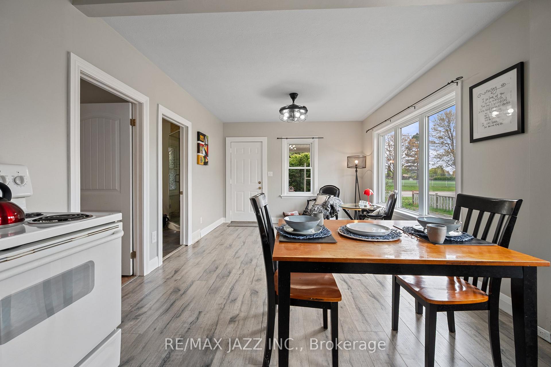 Photo 13 of 170 Stevenson Road N, Oshawa, McLaughlin — HOMEH