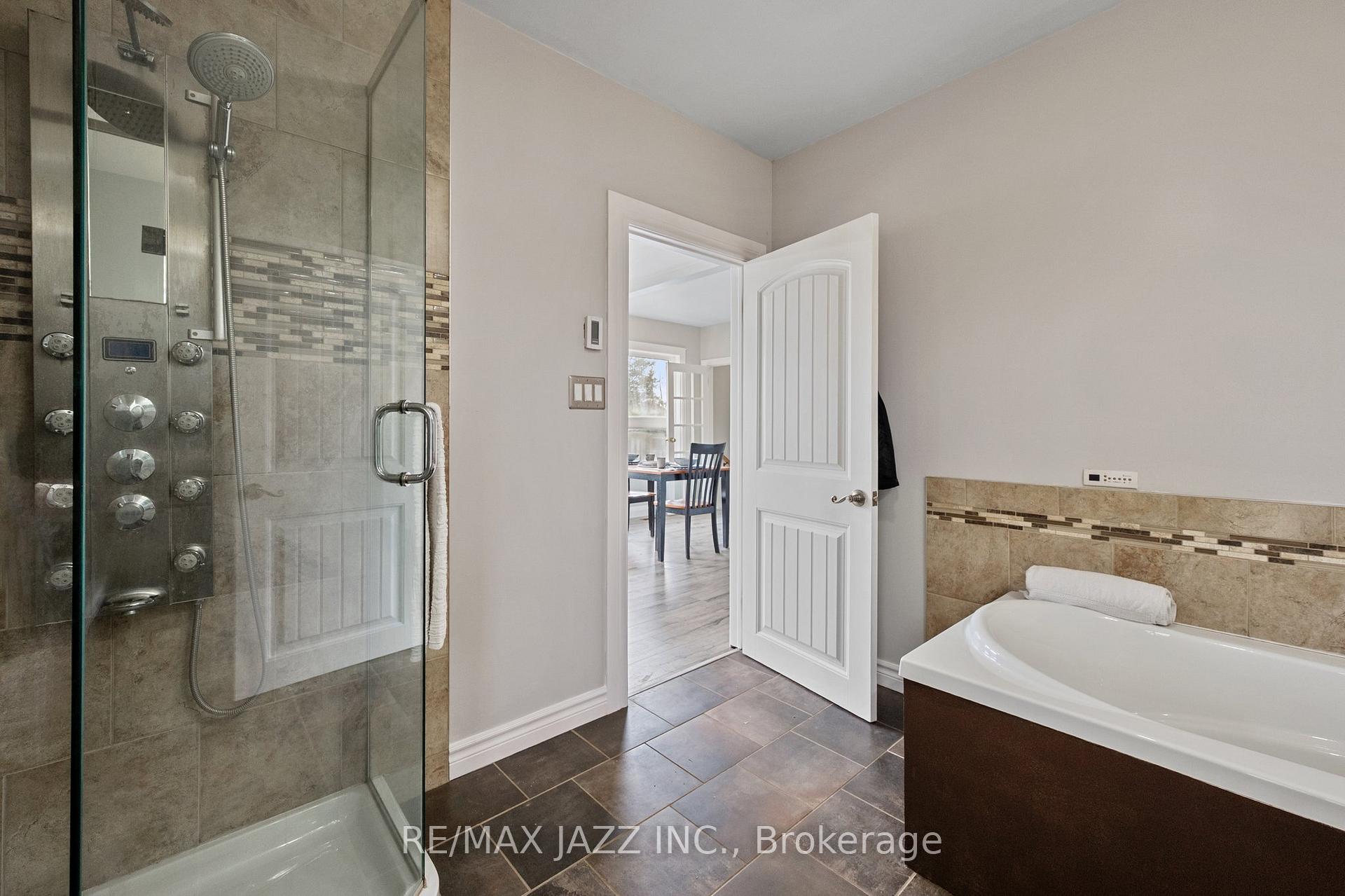 Photo 19 of 170 Stevenson Road N, Oshawa, McLaughlin — HOMEH