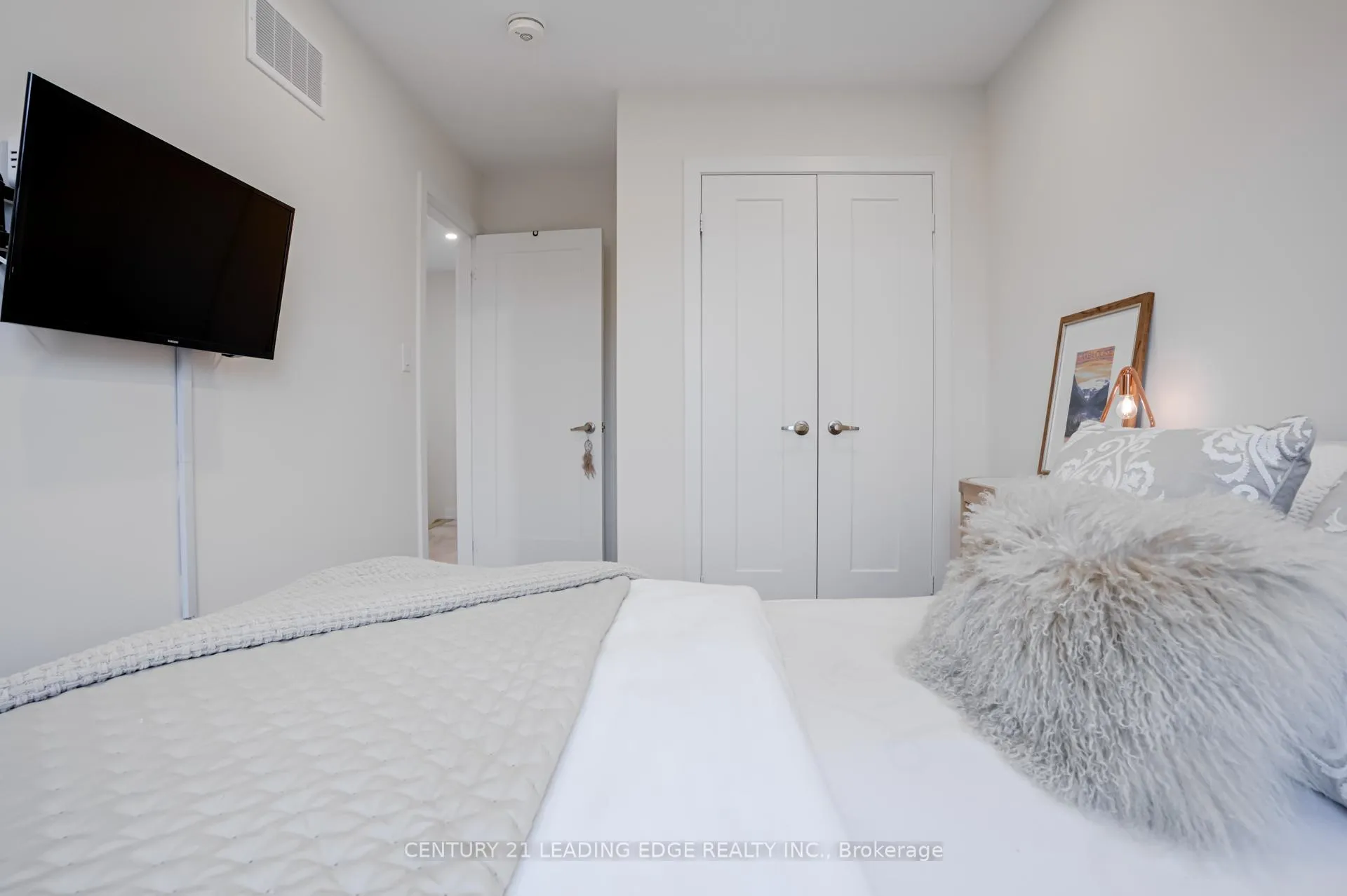 Photo 25 of 1645 Shining Star Chase, Pickering, Duffin Heights — HOMEH