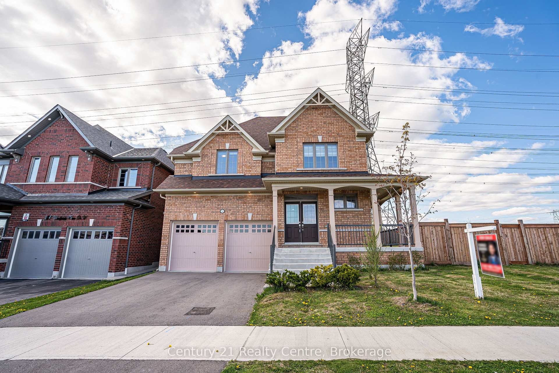 Photo 6 of 280 Windfields Farm Drive W, Oshawa, Windfields — HOMEH