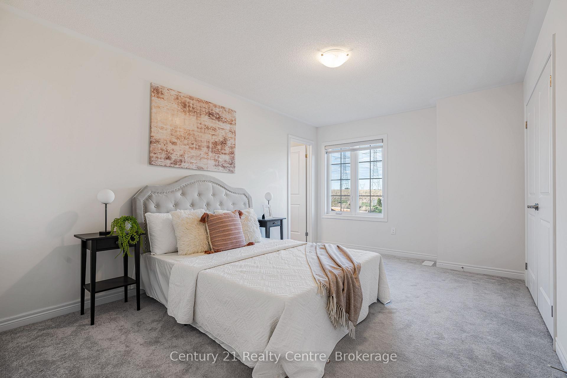 Photo 31 of 280 Windfields Farm Drive W, Oshawa, Windfields — HOMEH