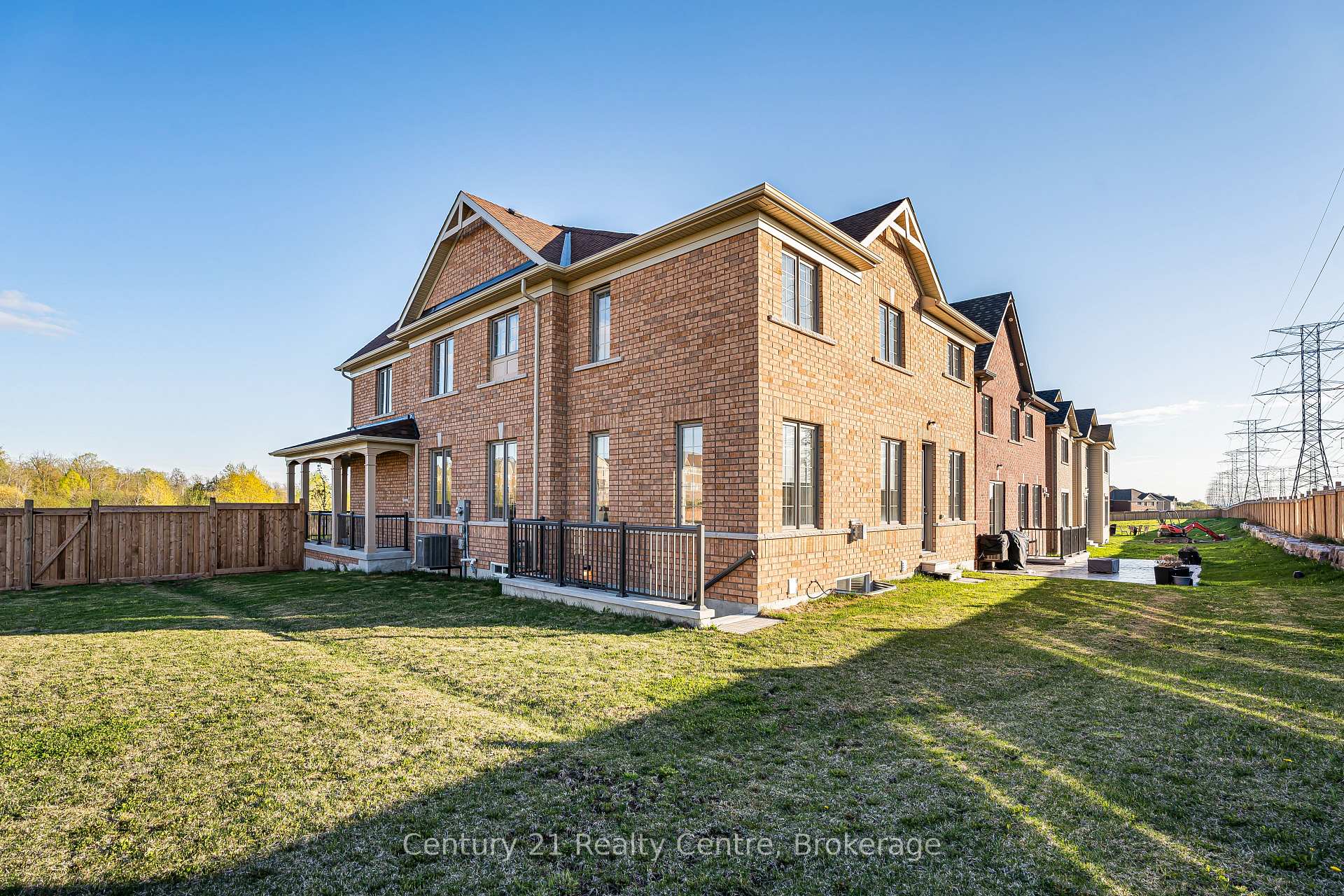 Photo 46 of 280 Windfields Farm Drive W, Oshawa, Windfields — HOMEH