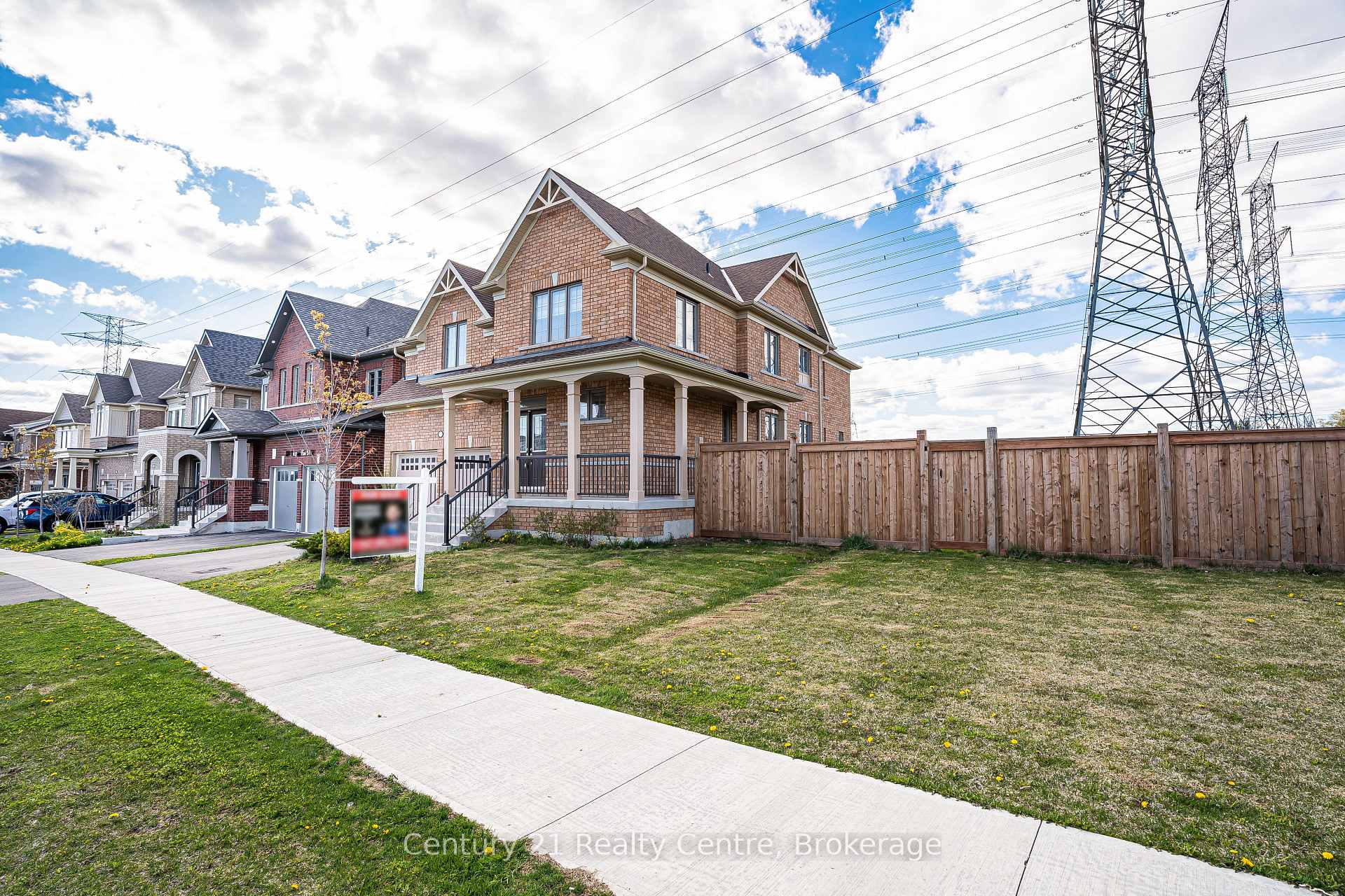 Photo 49 of 280 Windfields Farm Drive W, Oshawa, Windfields — HOMEH