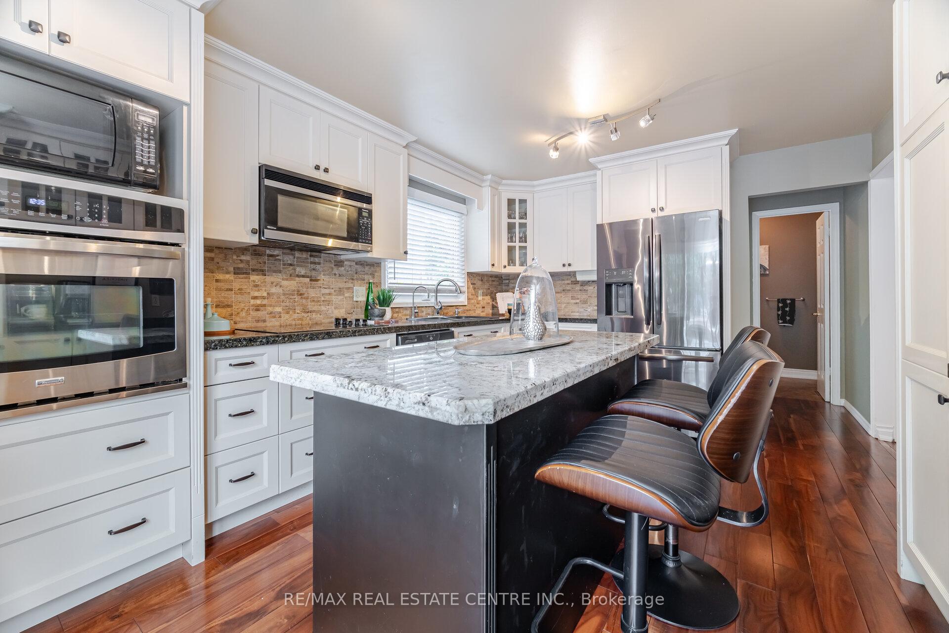 Photo 16 of 873 Morley Avenue, Milton, Timberlea — HOMEH