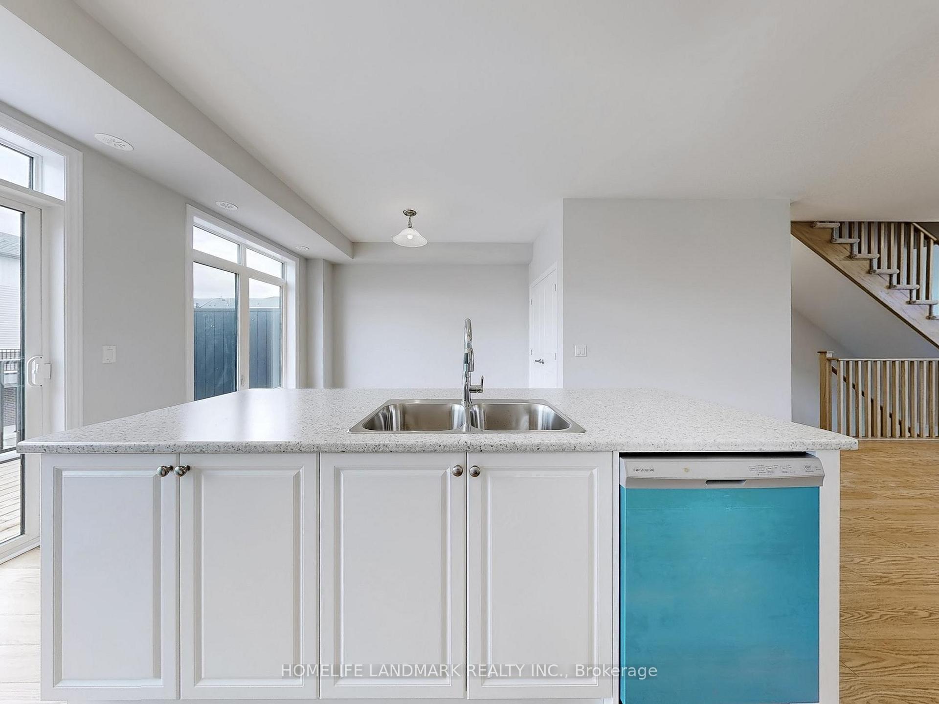 Photo 17 of 2428 Harmony Road N, Oshawa, Kedron — HOMEH