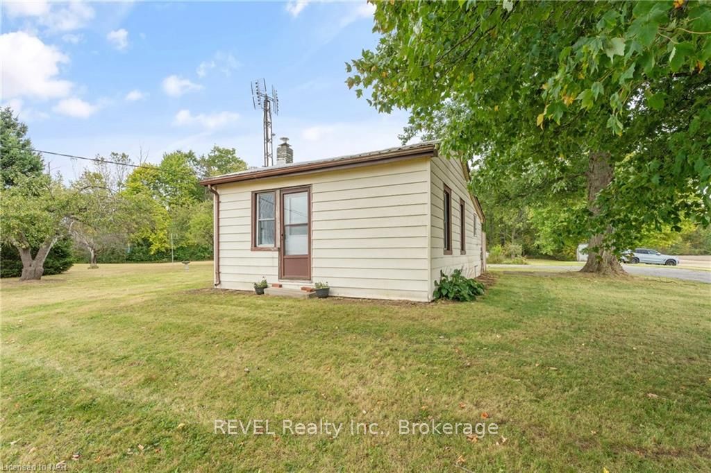 Photo 10 of 371 Pihach Street, Pelham, Fenwick — HOMEH