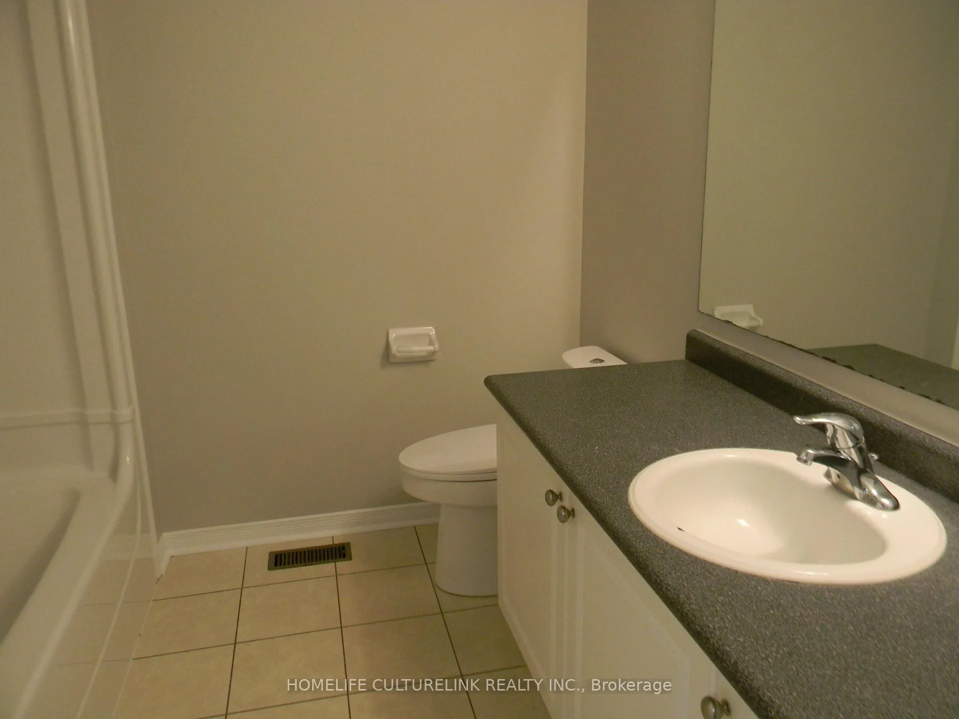 Photo 11 of 1839 Dalhousie Crescent, Oshawa, Samac — HOMEH