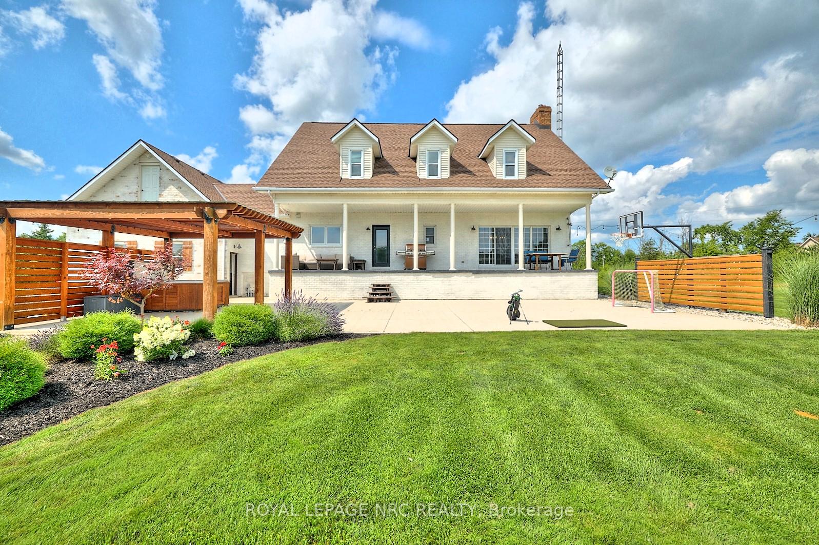 Photo 2 of 736 Chantler Road, Pelham, Fenwick — HOMEH