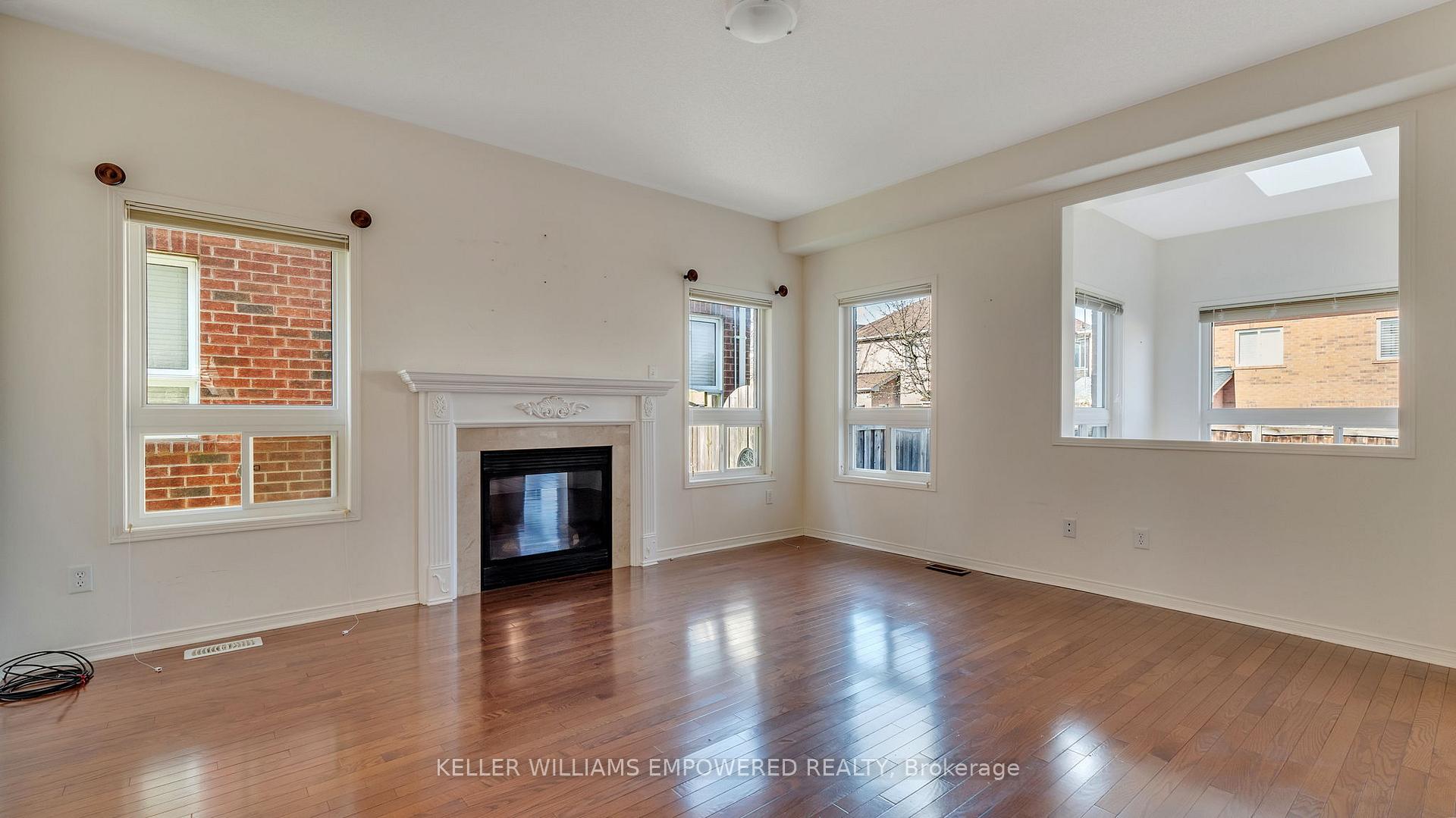 Photo 13 of 1581 Pennel Drive, Oshawa, Taunton — HOMEH