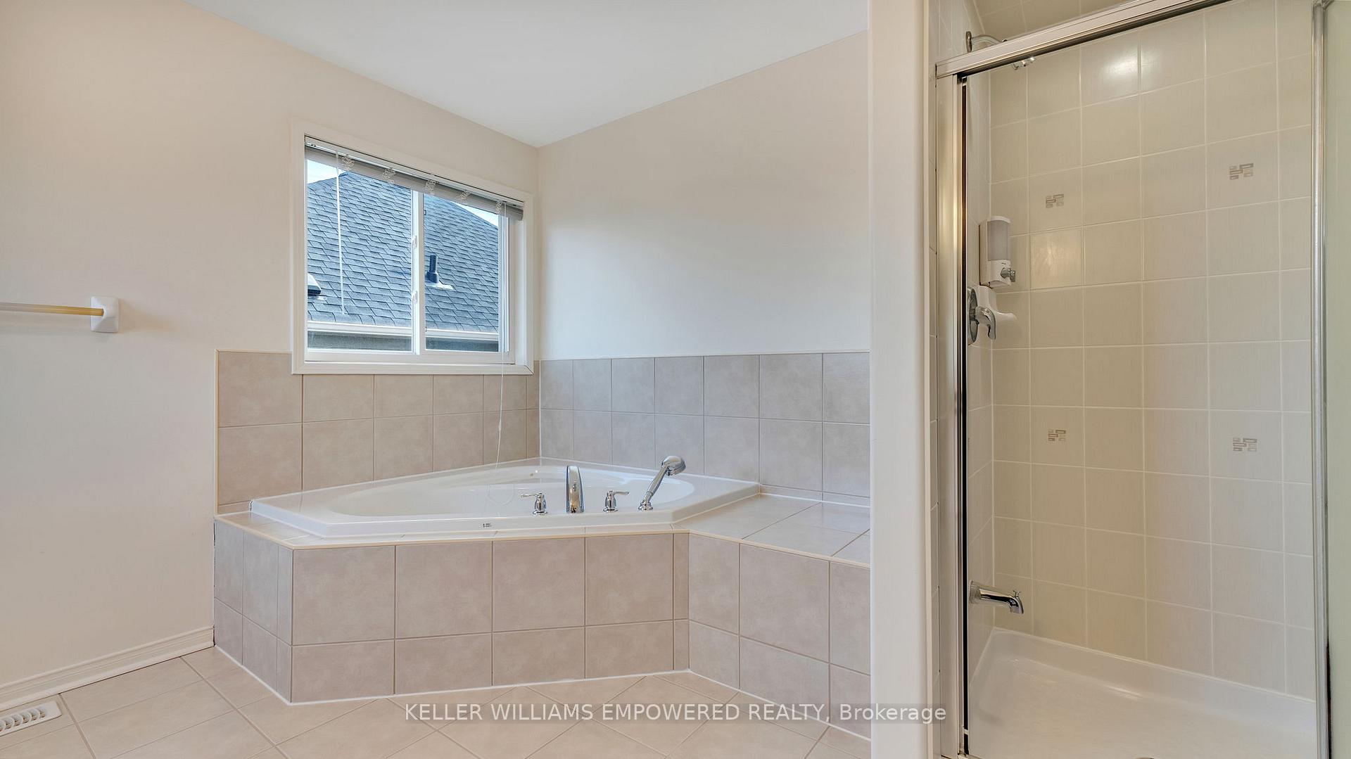 Photo 28 of 1581 Pennel Drive, Oshawa, Taunton — HOMEH
