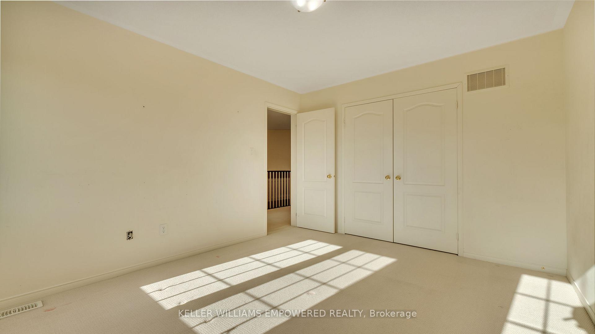 Photo 33 of 1581 Pennel Drive, Oshawa, Taunton — HOMEH