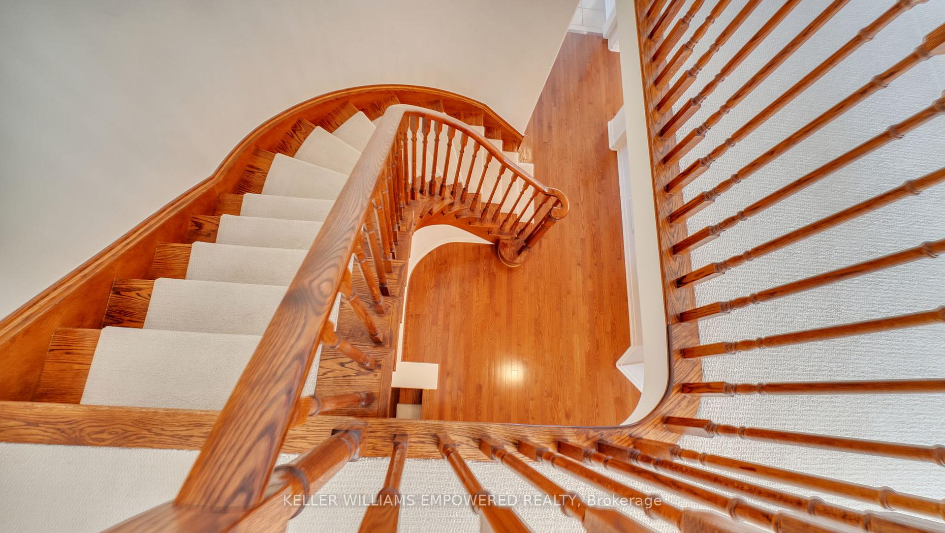 Photo 38 of 1581 Pennel Drive, Oshawa, Taunton — HOMEH