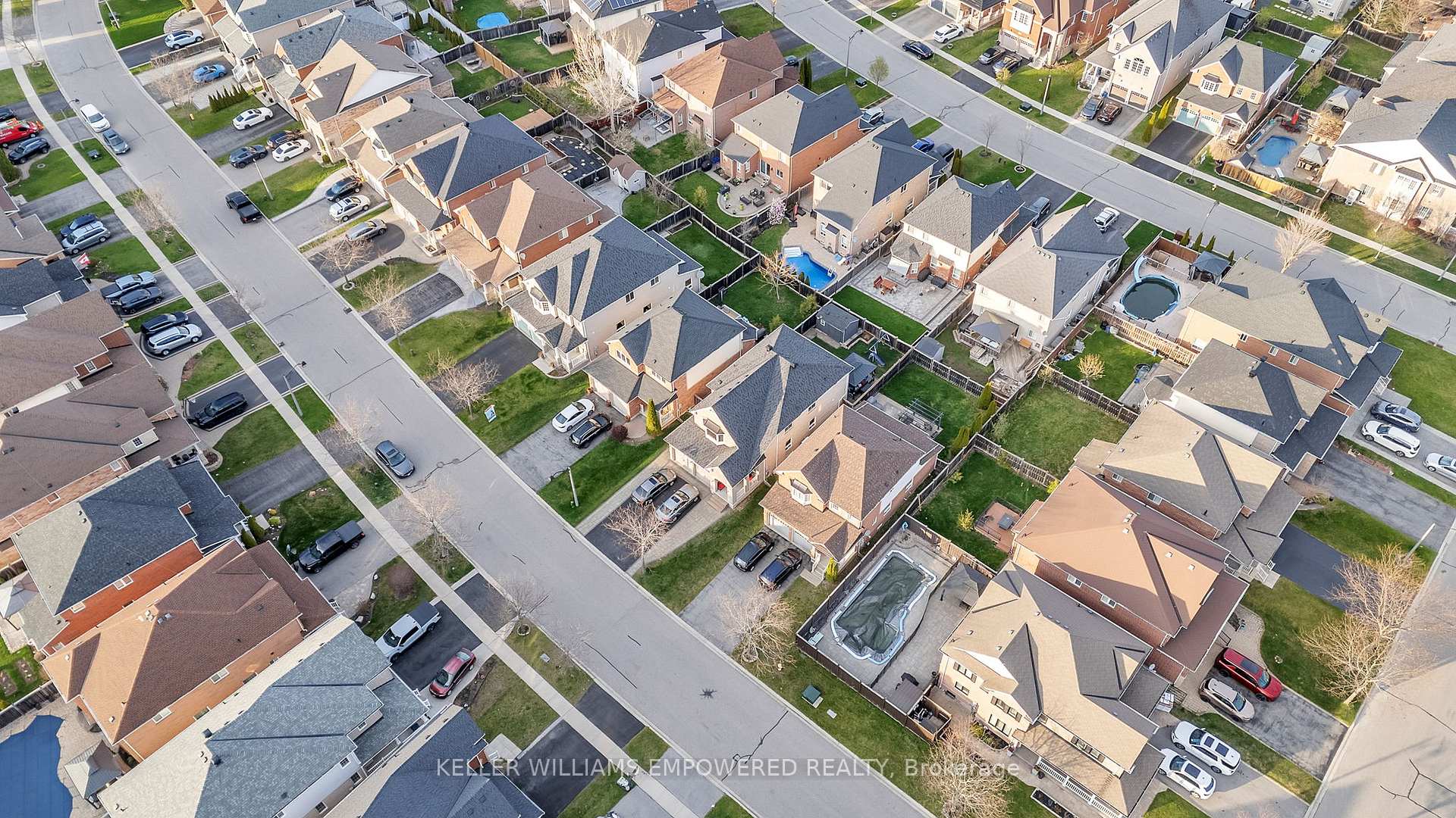 Photo 48 of 1581 Pennel Drive, Oshawa, Taunton — HOMEH