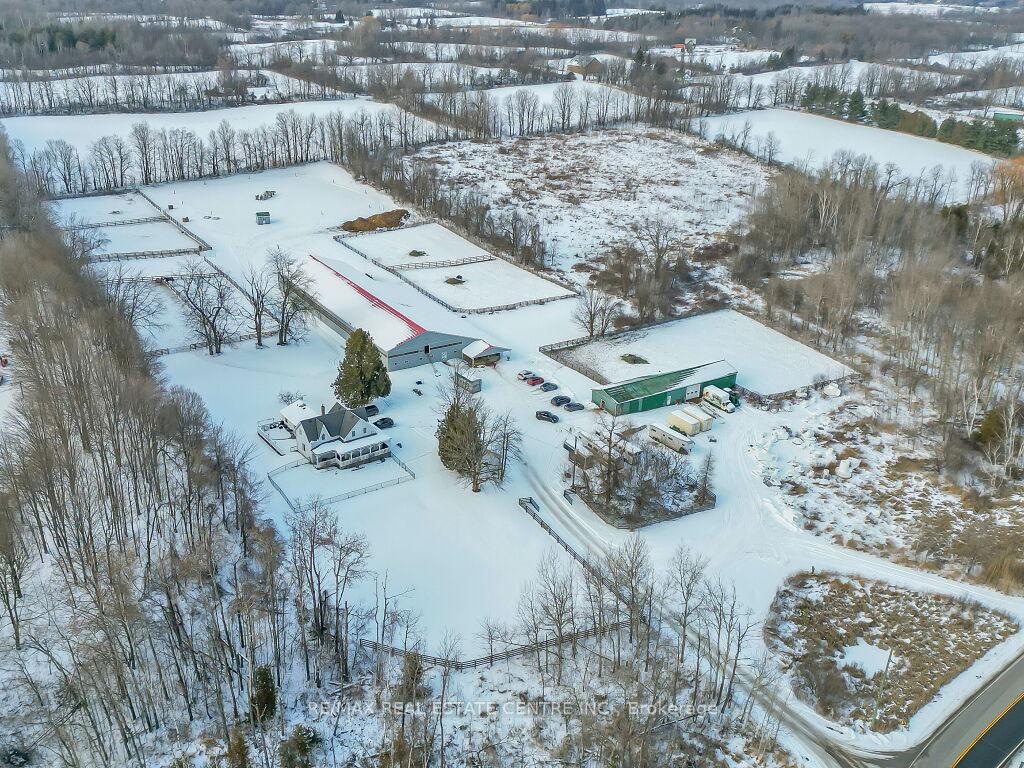 Photo 5 of 2183 20 Side Rd, Milton, Rural Milton West — HOMEH