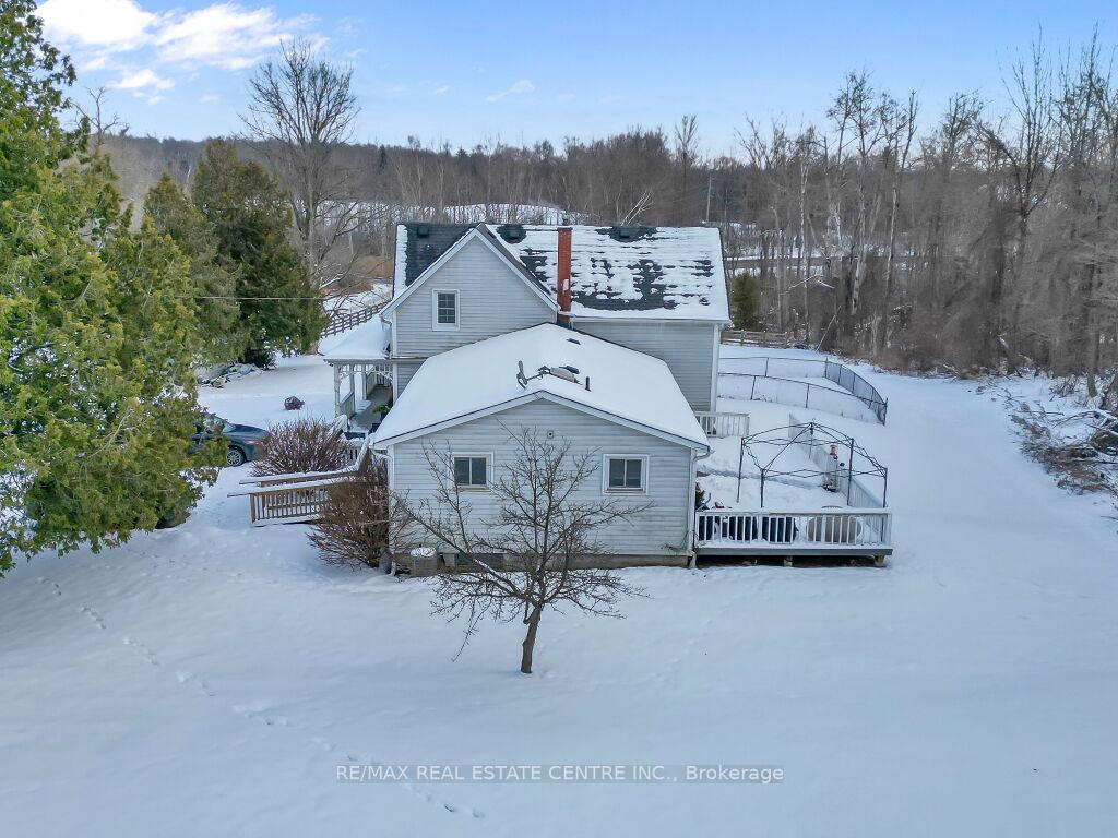 Photo 13 of 2183 20 Side Rd, Milton, Rural Milton West — HOMEH