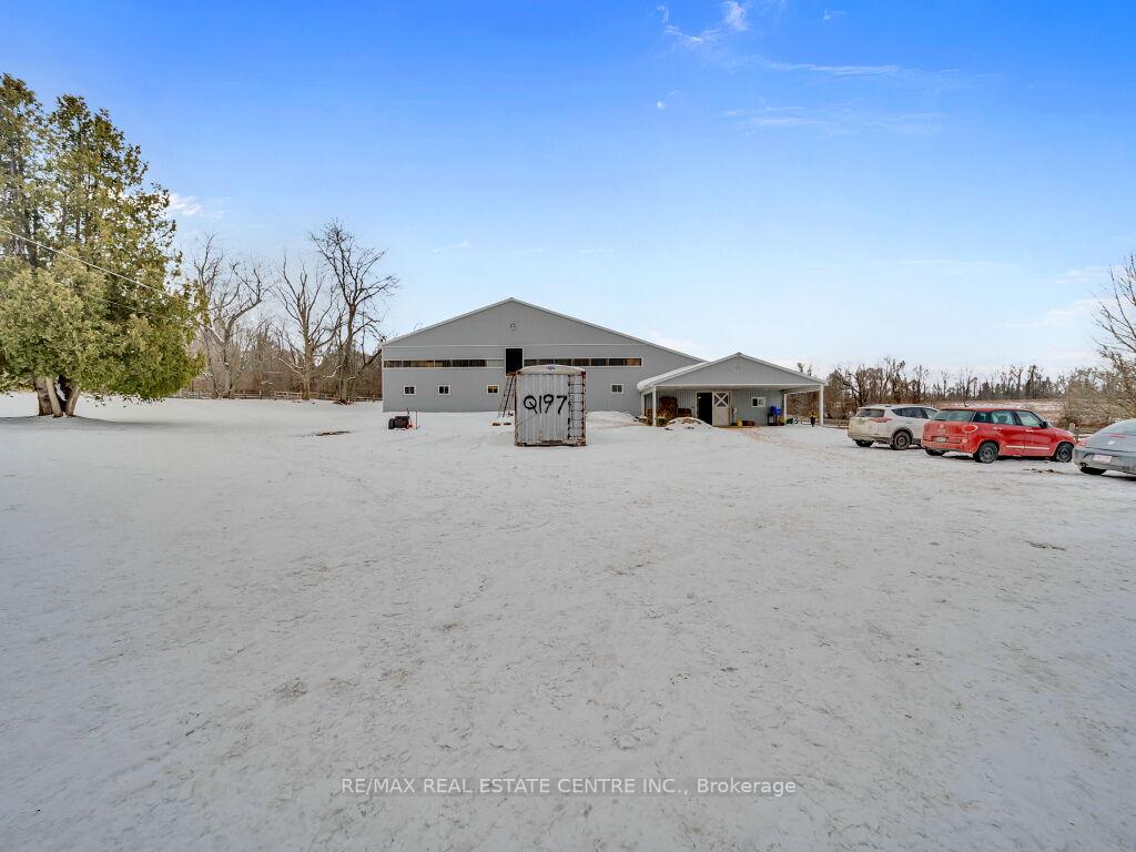 Photo 24 of 2183 20 Side Rd, Milton, Rural Milton West — HOMEH