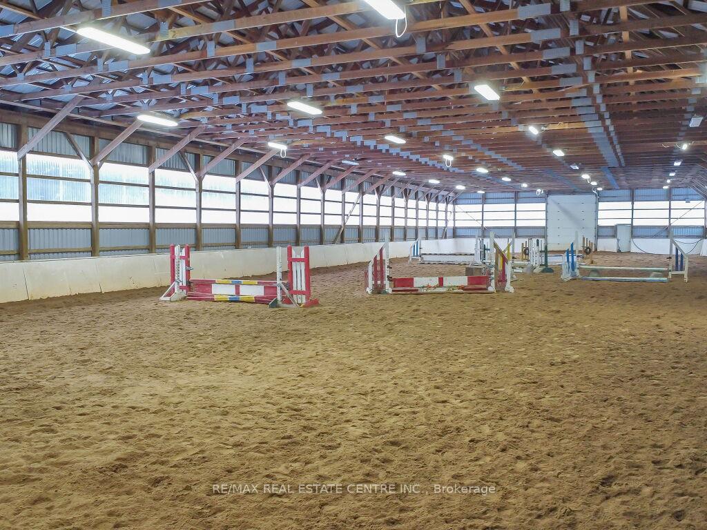 Photo 27 of 2183 20 Side Rd, Milton, Rural Milton West — HOMEH