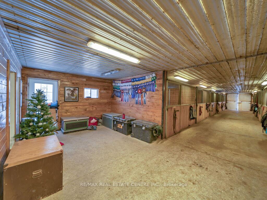 Photo 30 of 2183 20 Side Rd, Milton, Rural Milton West — HOMEH