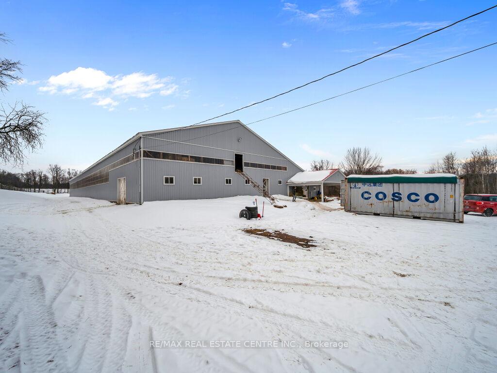 Photo 37 of 2183 20 Side Rd, Milton, Rural Milton West — HOMEH