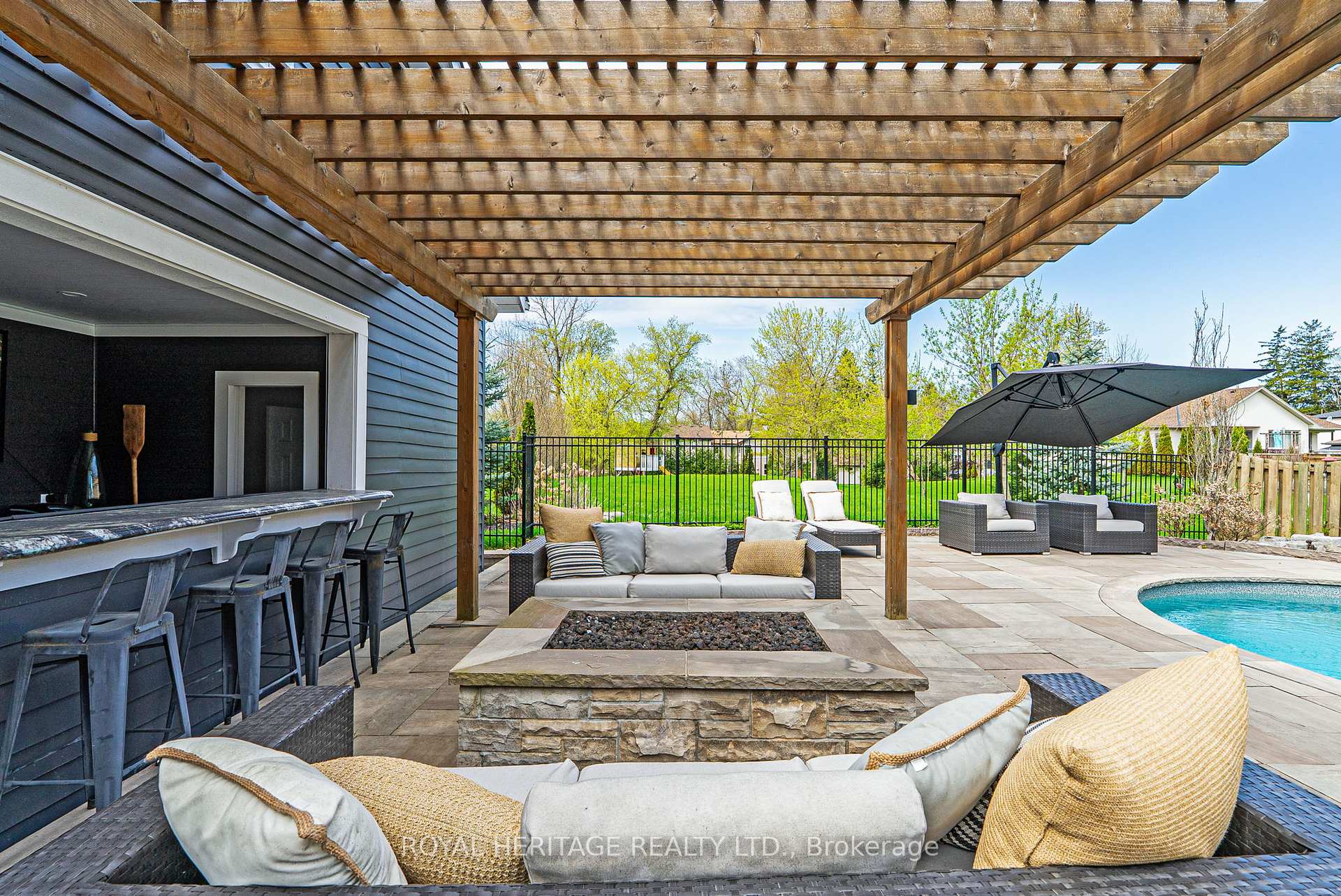 Photo 7 of 5016 Barber Street E, Pickering, Rural Pickering — HOMEH