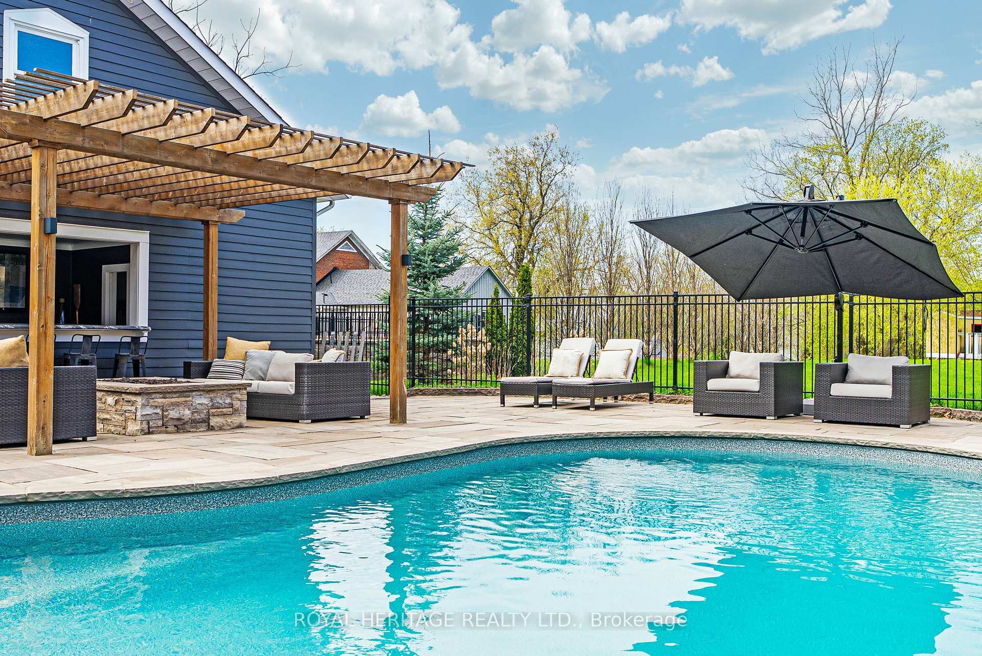 Photo 11 of 5016 Barber Street E, Pickering, Rural Pickering — HOMEH