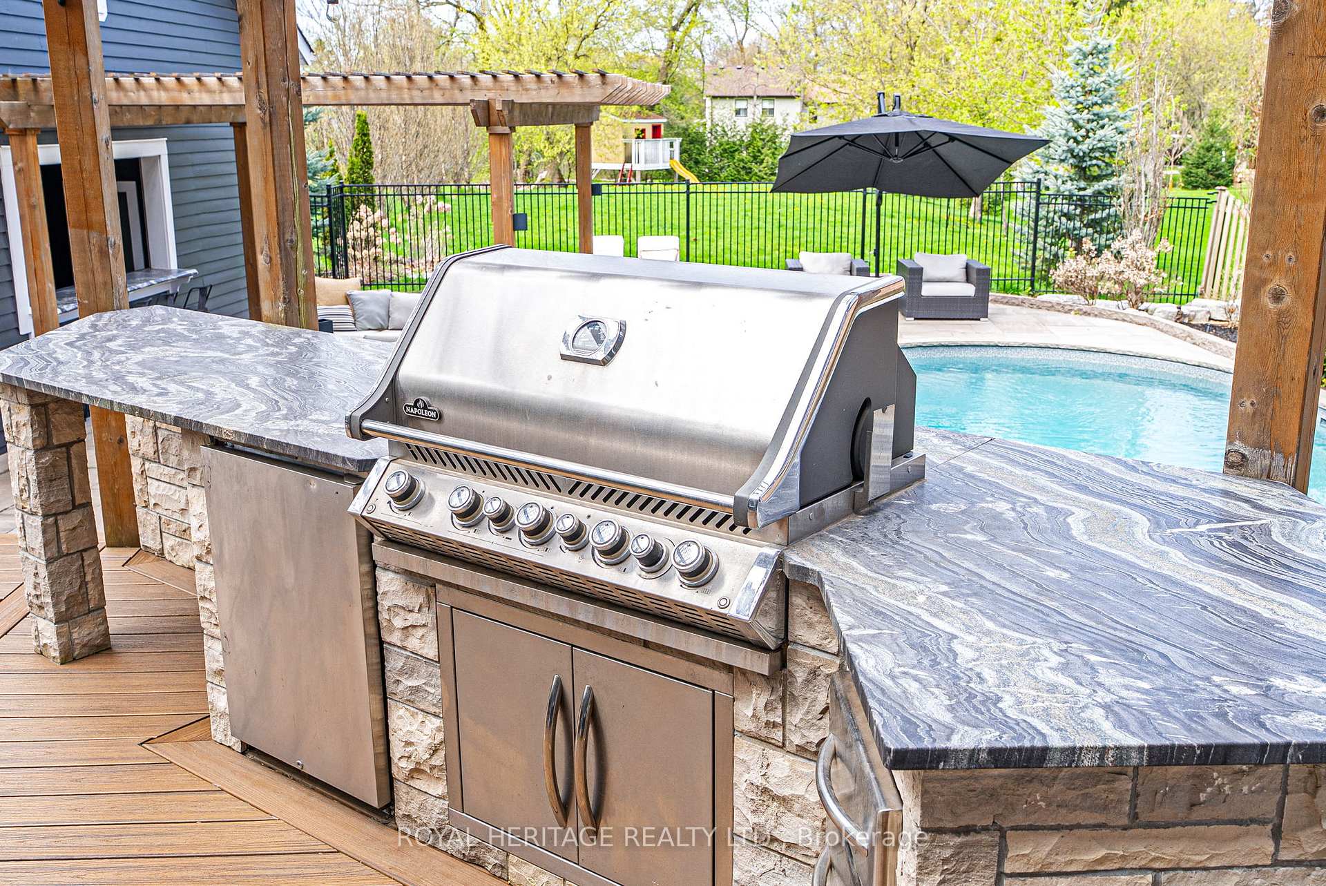 Photo 14 of 5016 Barber Street E, Pickering, Rural Pickering — HOMEH