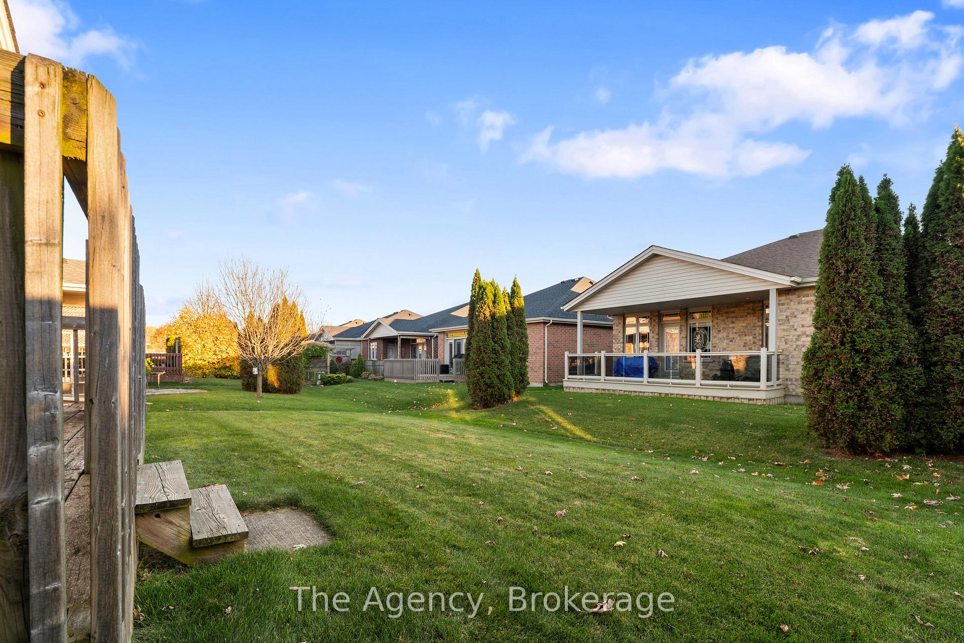 Photo 33 of 66 Willson Crossing Court, Pelham, Fonthill — HOMEH