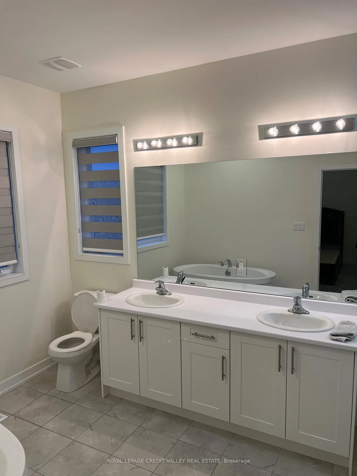 Photo 18 of 2103 Hallandale Street, Oshawa, Kedron — HOMEH