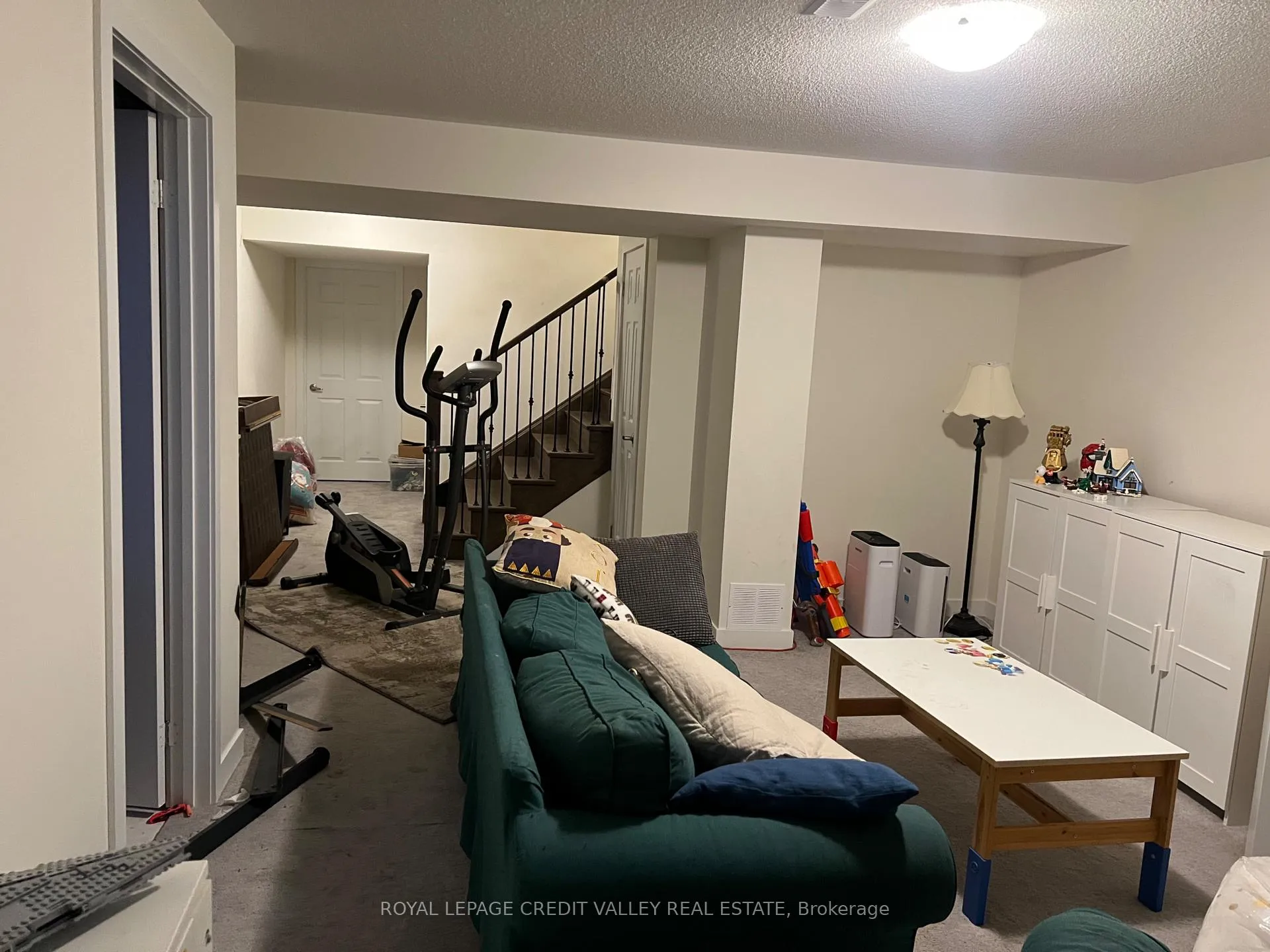 Photo 36 of 2103 Hallandale Street, Oshawa, Kedron — HOMEH
