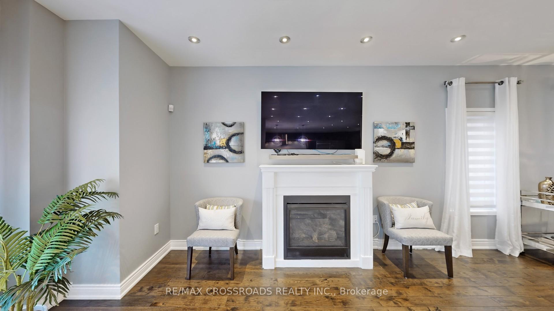 Photo 12 of 2024 Magee Court, Oshawa, Taunton — HOMEH