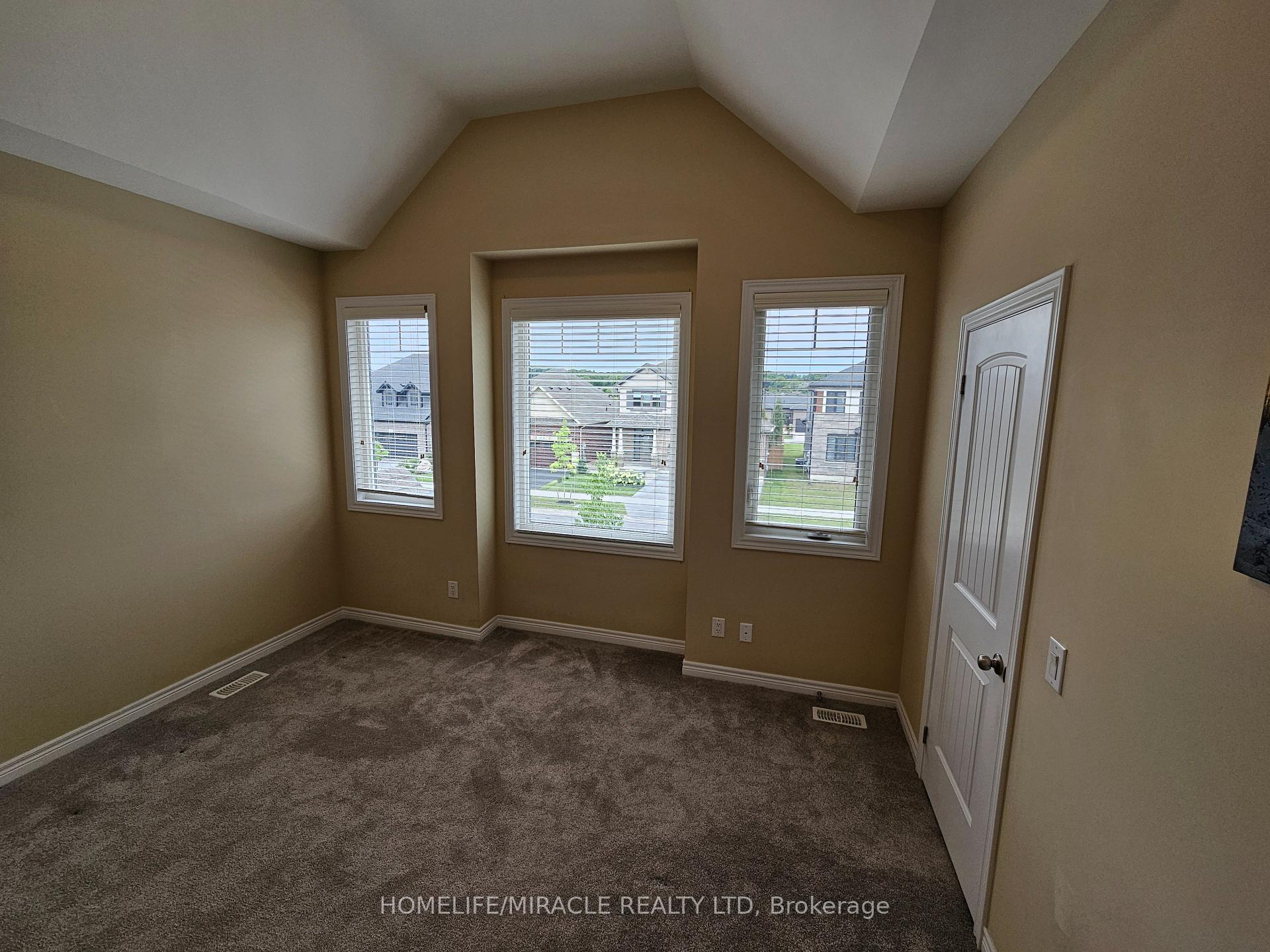 Photo 57 of 149 Susan Drive, Pelham, Fonthill — HOMEH