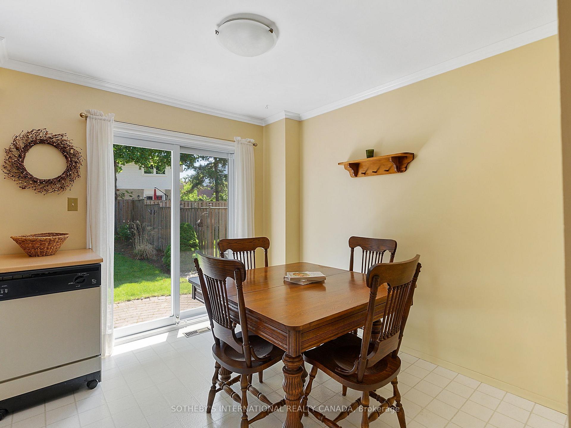 Photo 13 of 724 Coulson Avenue, Milton, Timberlea — HOMEH