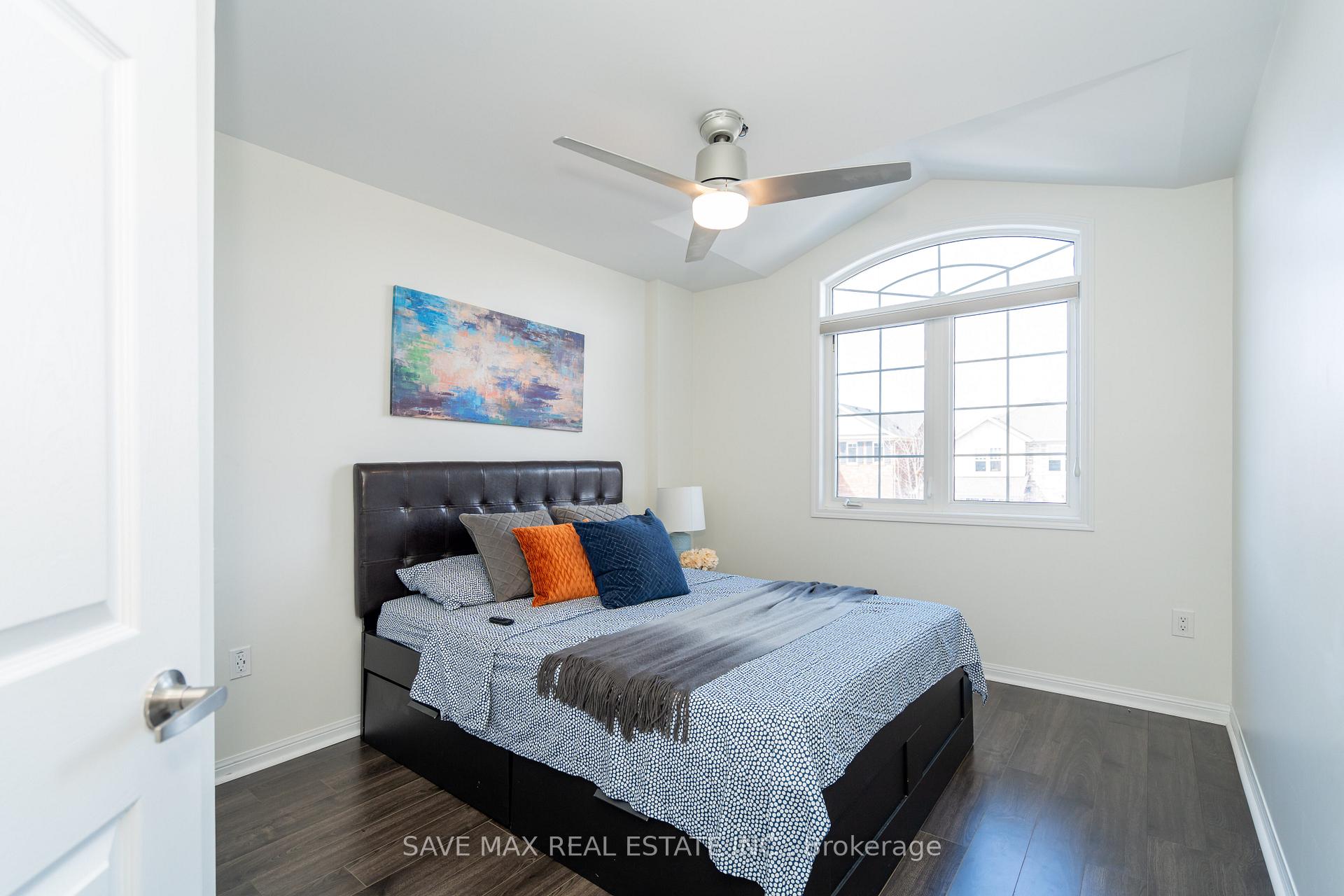 Photo 27 of 316 Leiterman Drive, Milton, Willmott — HOMEH