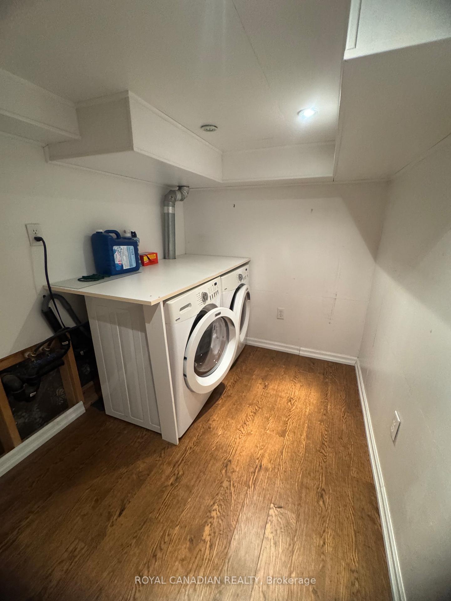 Photo 11 of 1735 Esterbrook Drive S, Oshawa, Taunton — HOMEH