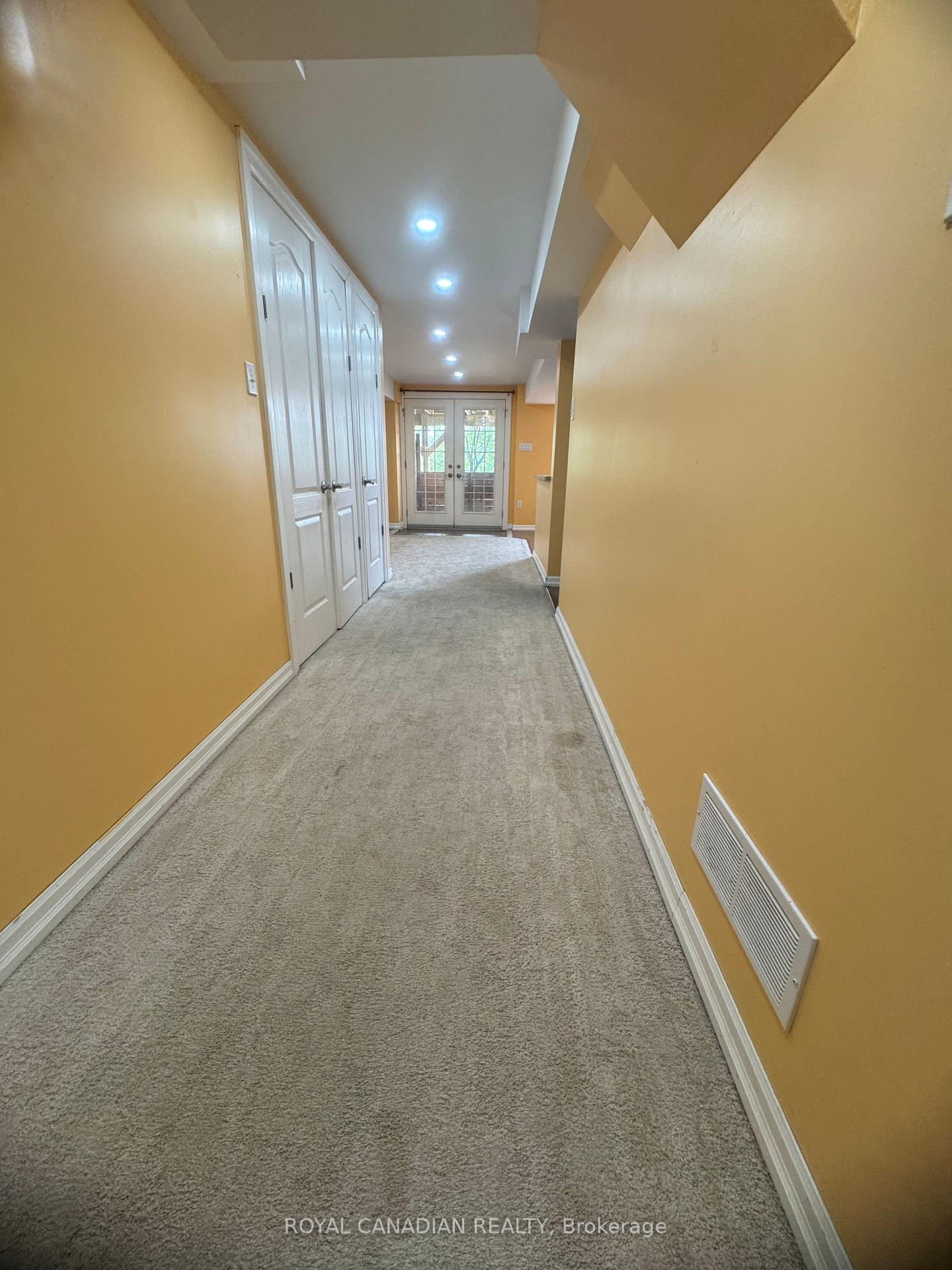 Photo 12 of 1735 Esterbrook Drive S, Oshawa, Taunton — HOMEH