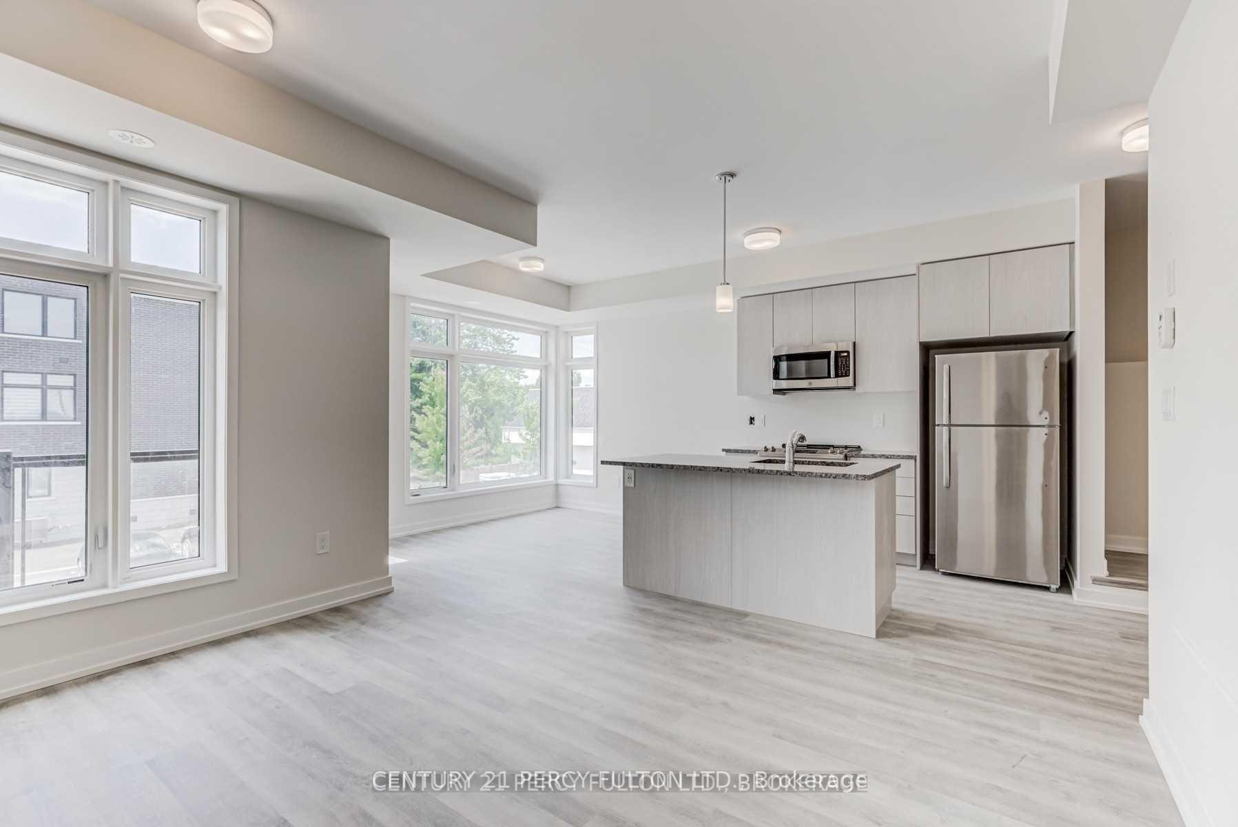 Photo 4 of Unit 105, 2550 Castlegate Crossing Drive, Pickering, Duffin Heights — HOMEH