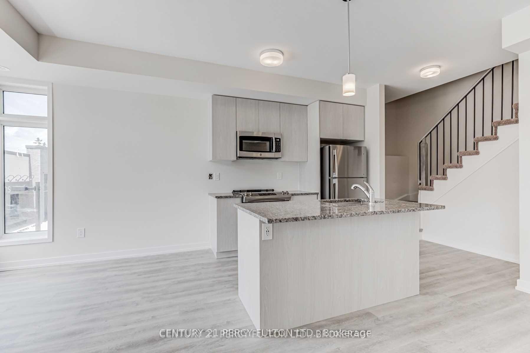 Photo 8 of Unit 105, 2550 Castlegate Crossing Drive, Pickering, Duffin Heights — HOMEH