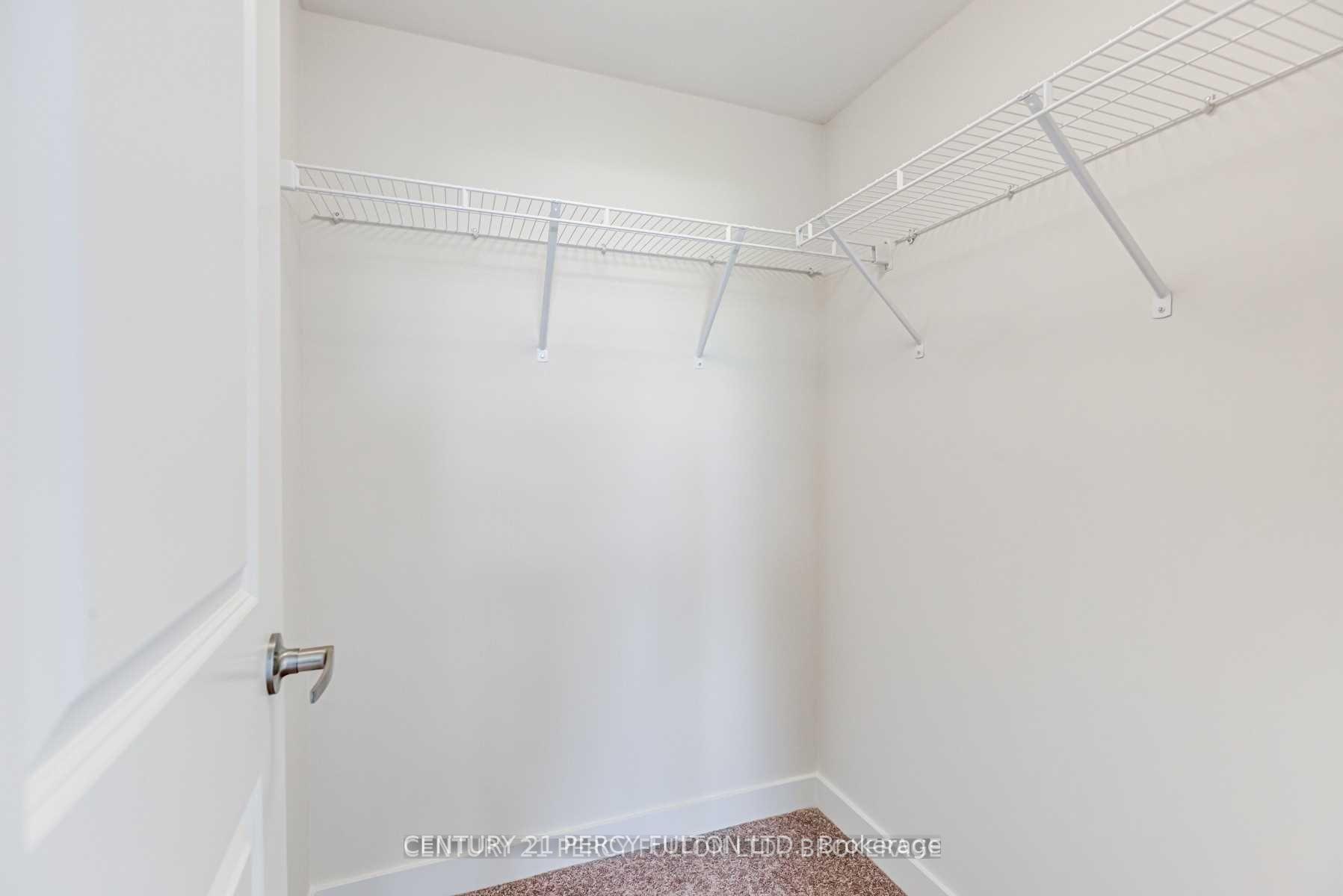 Photo 14 of Unit 105, 2550 Castlegate Crossing Drive, Pickering, Duffin Heights — HOMEH